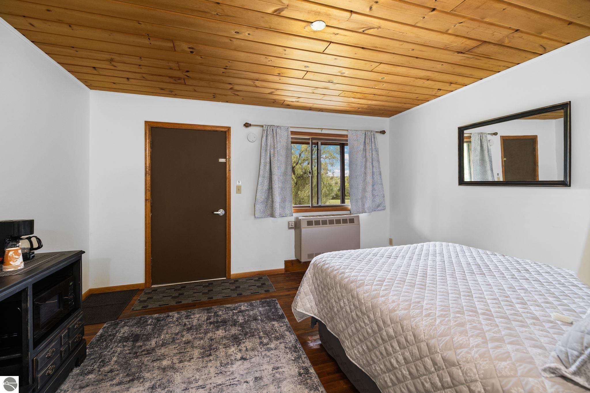 6841 Brown Bridge Road