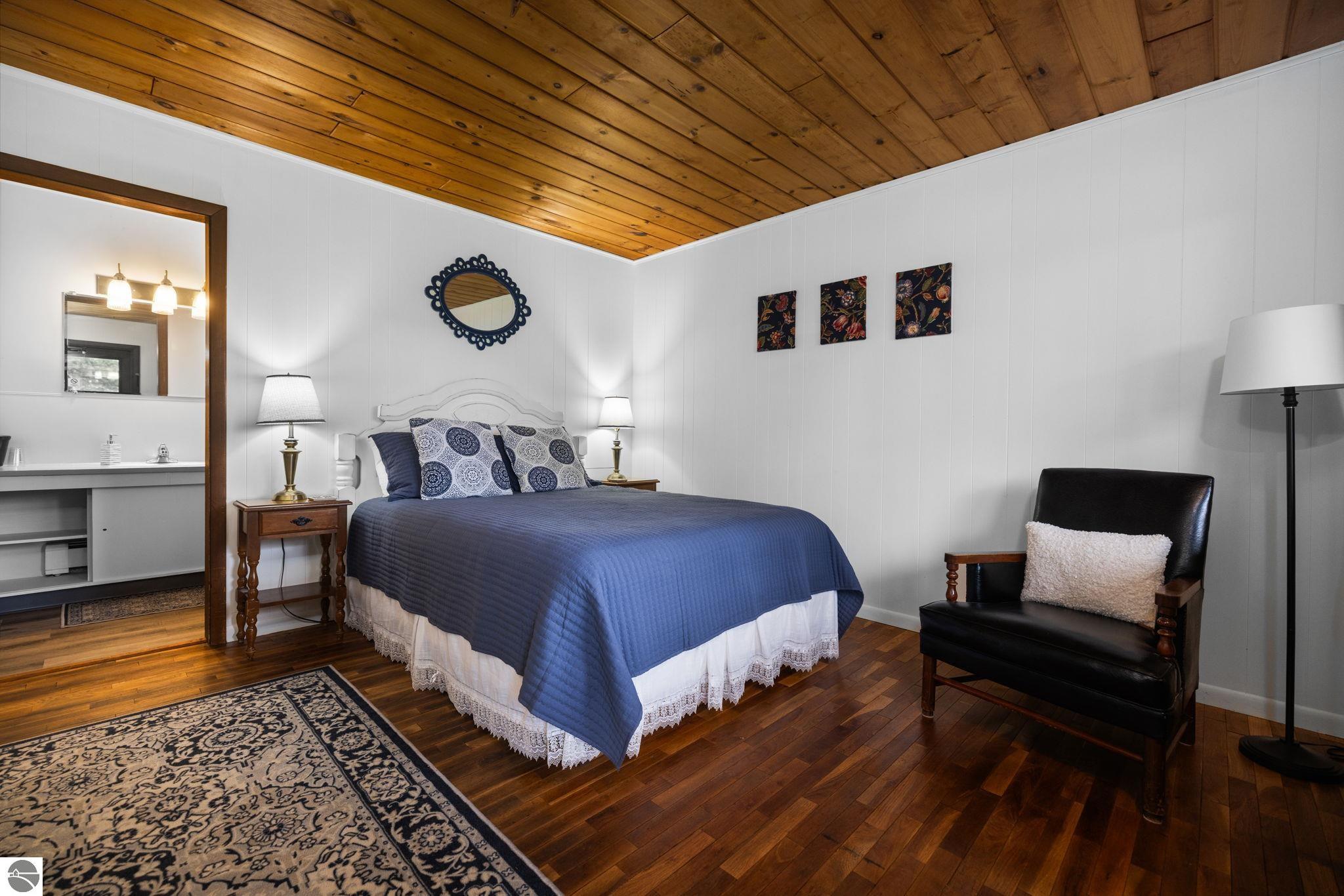 6841 Brown Bridge Road