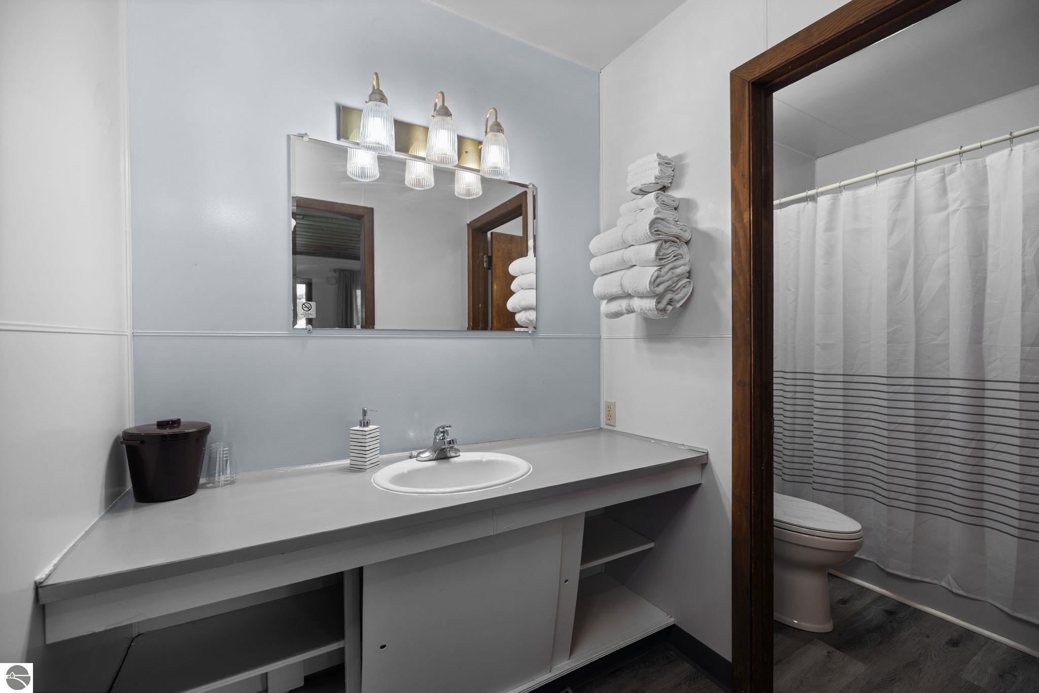 6841 Brown Bridge Road