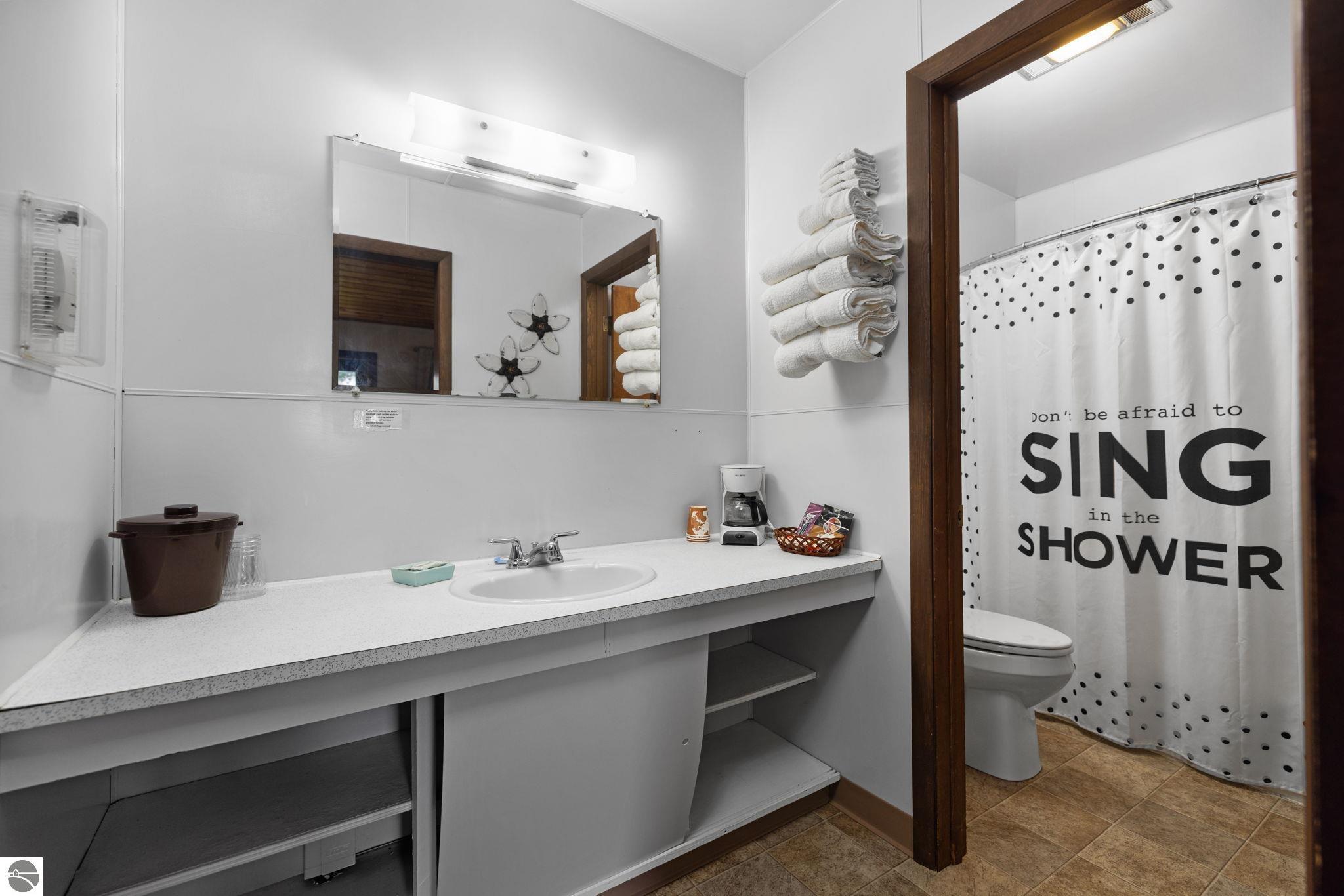 6841 Brown Bridge Road