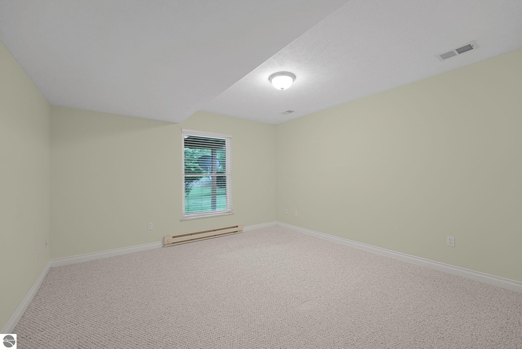 3763 Creekside Drive # 29