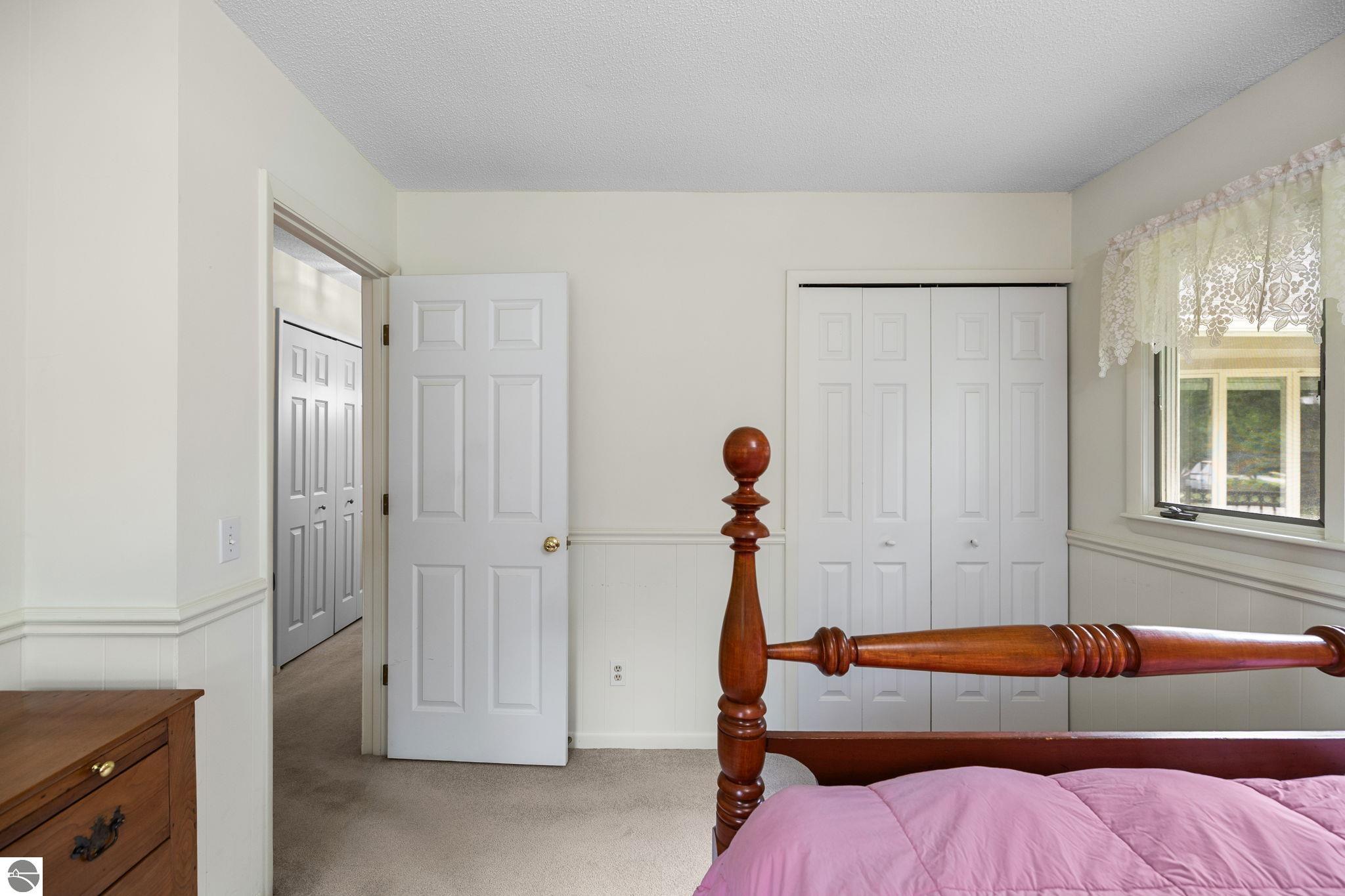 4318 Foxfire Drive
