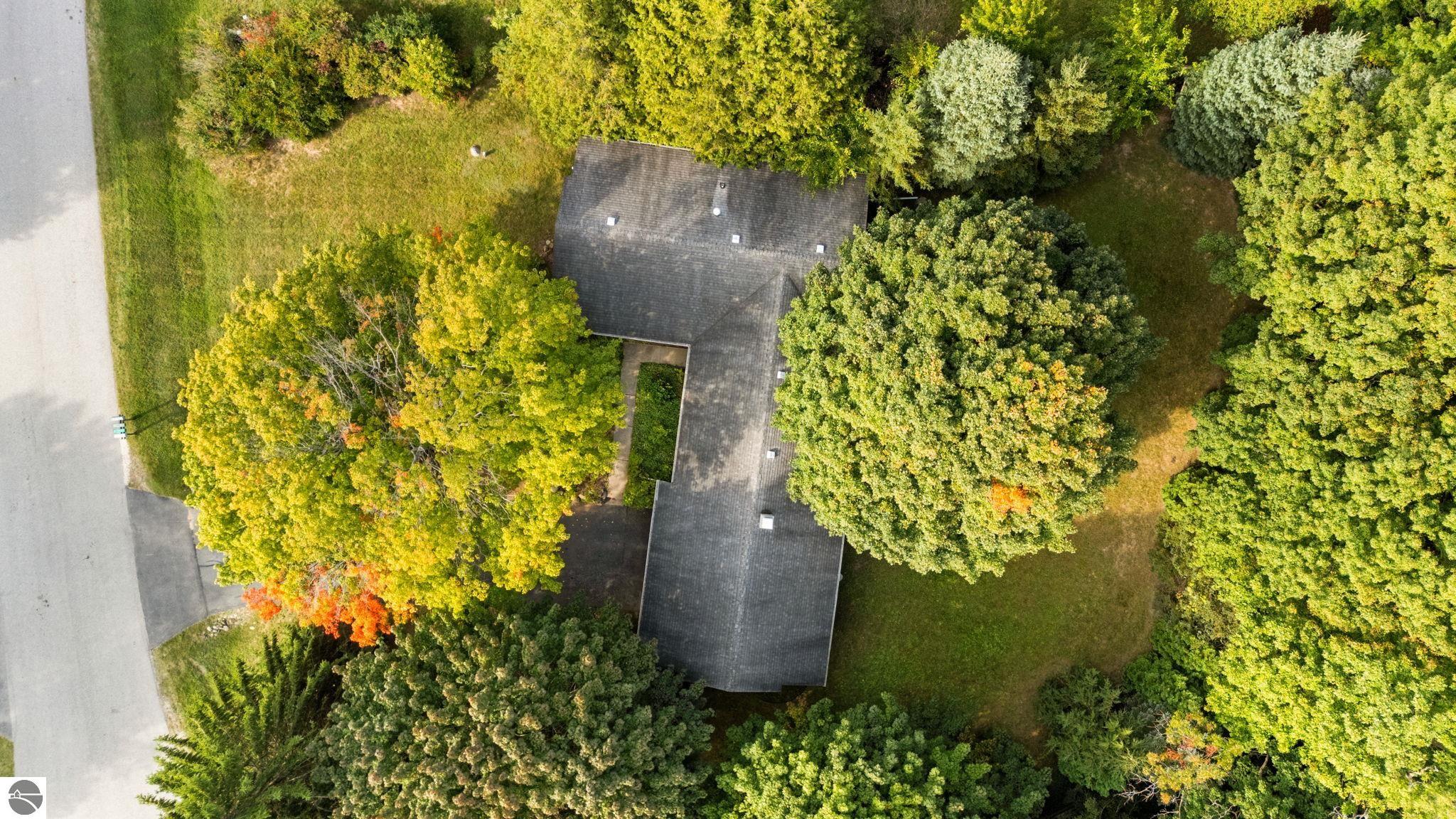 4318 Foxfire Drive