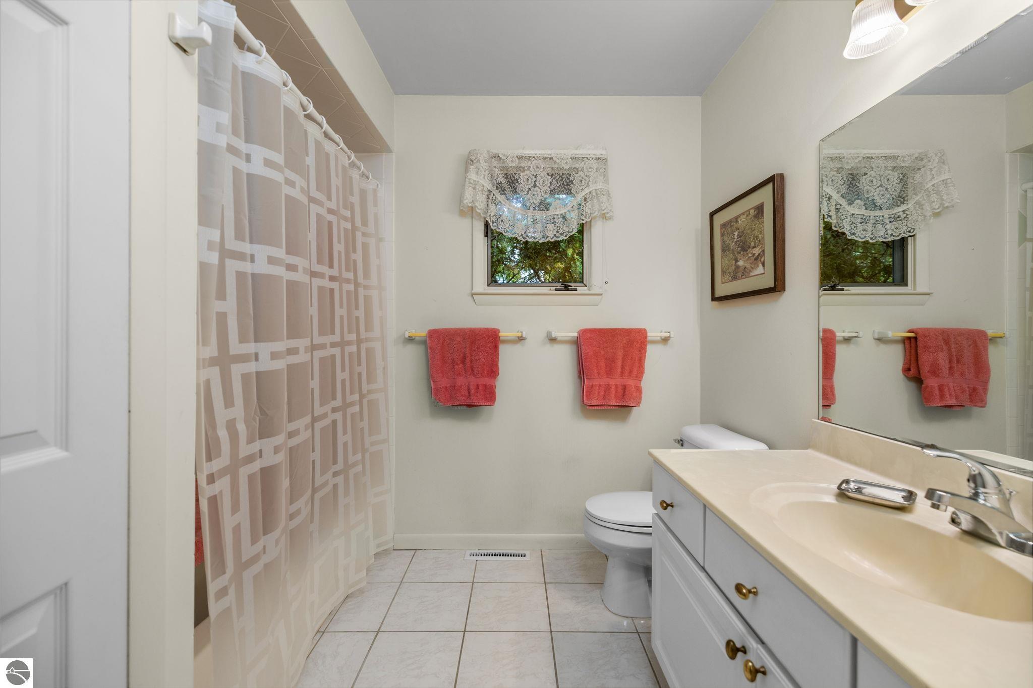 4318 Foxfire Drive