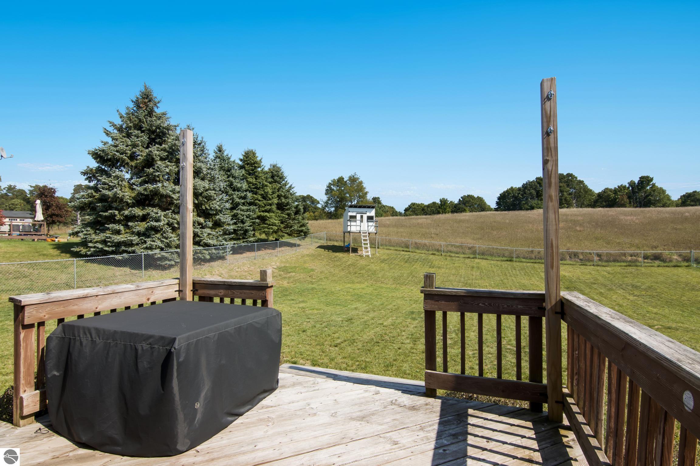 73 E Peach Tree Drive