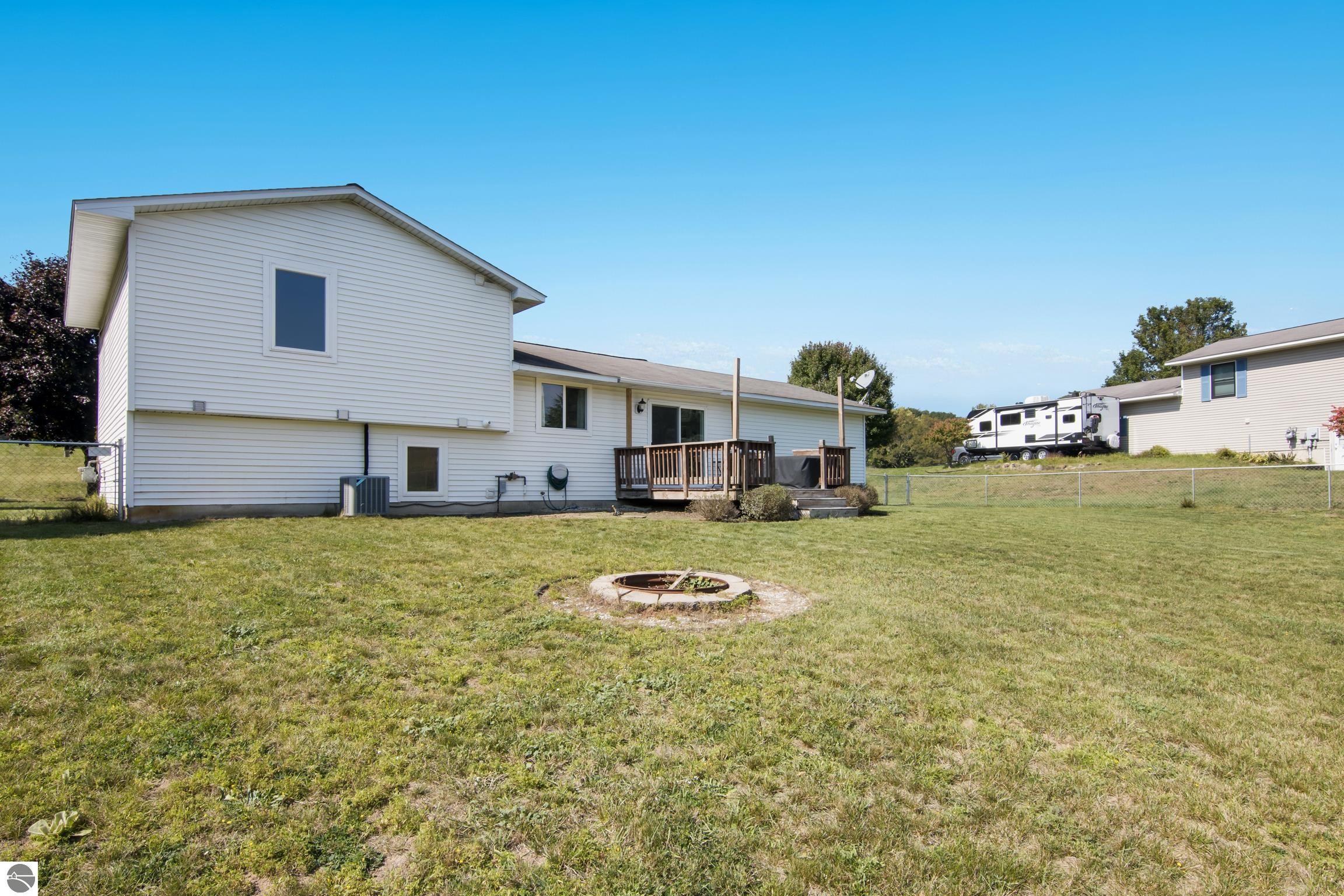 73 E Peach Tree Drive