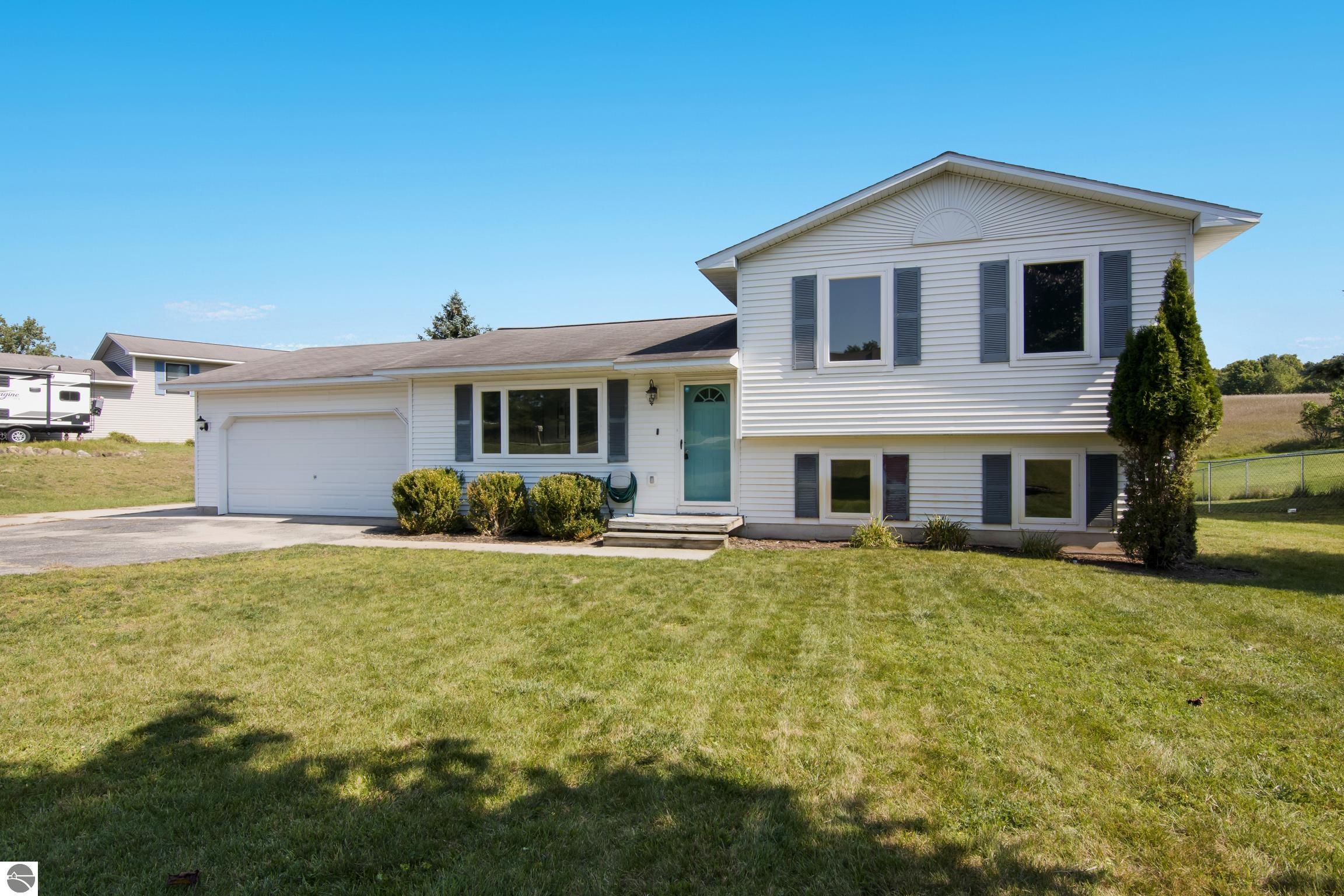 73 E Peach Tree Drive