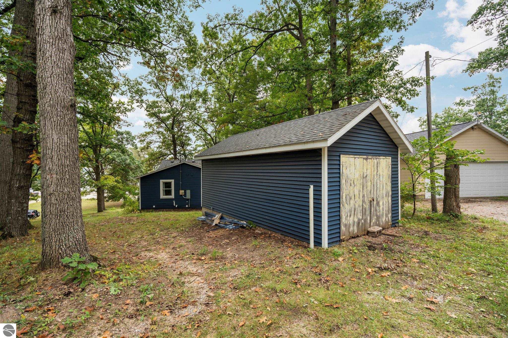 415 E State Street