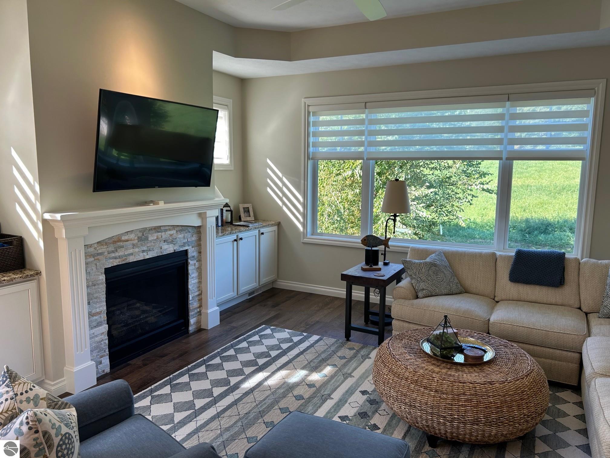 2641 Club Court
