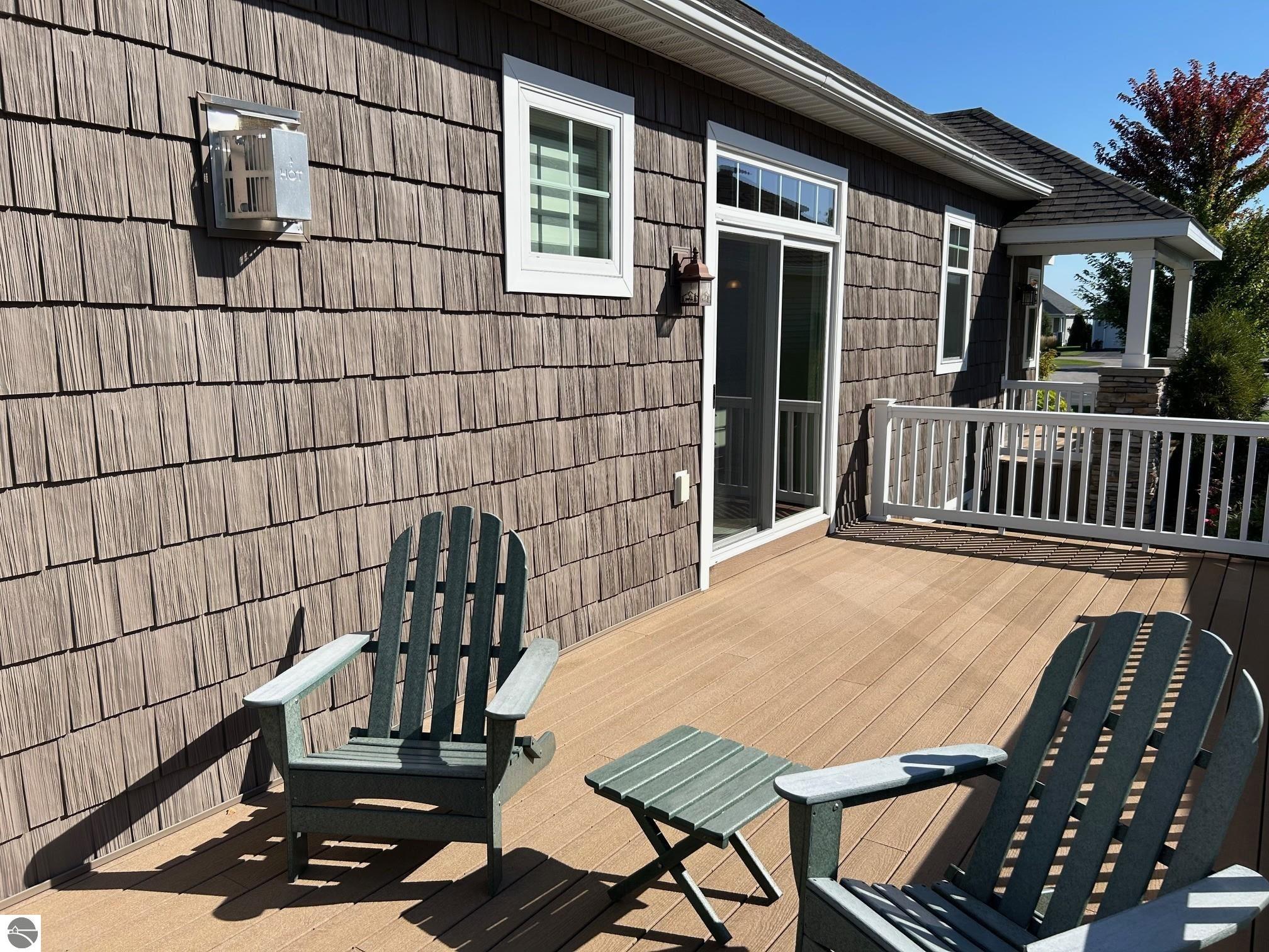 2641 Club Court