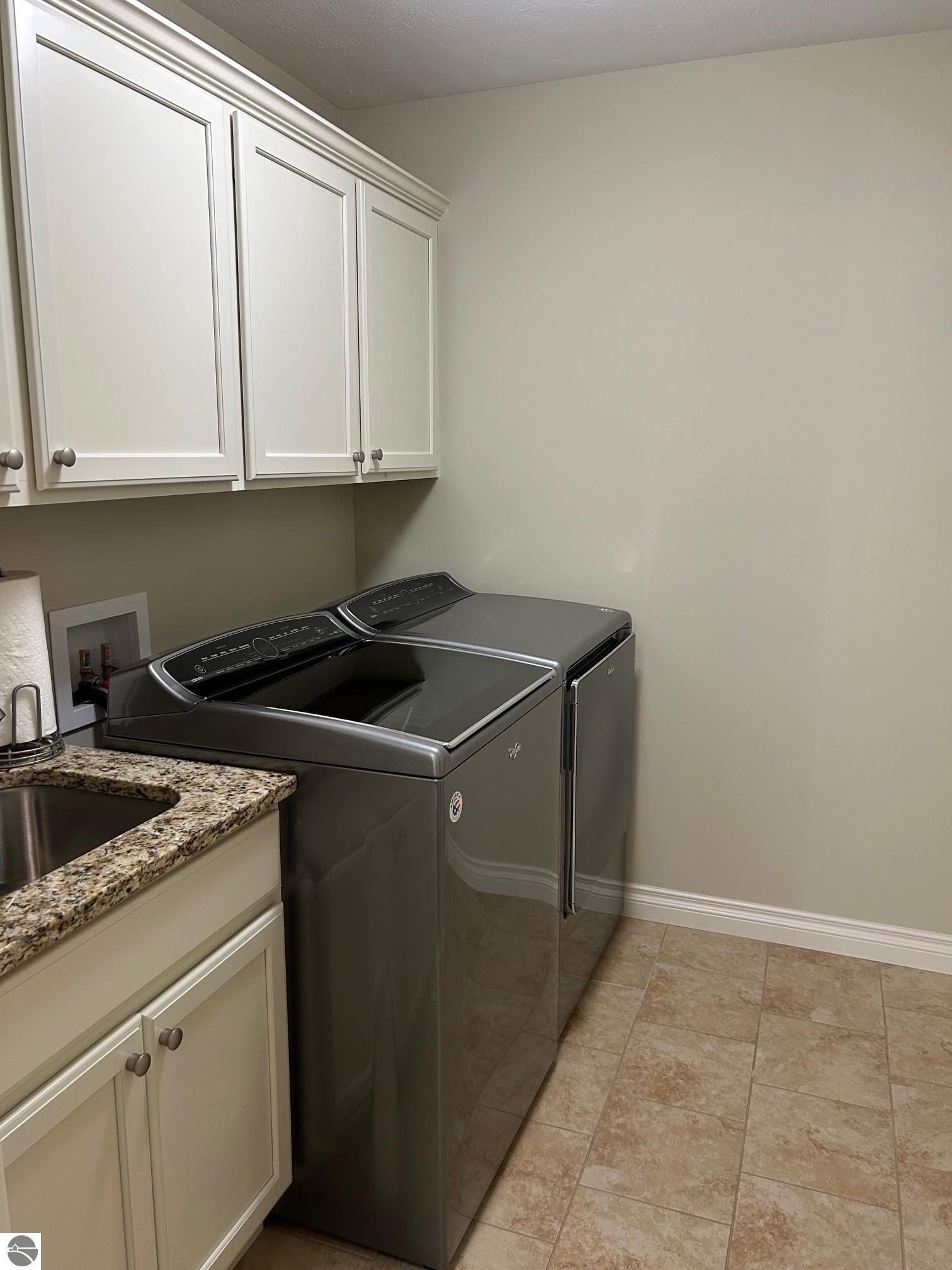 2641 Club Court