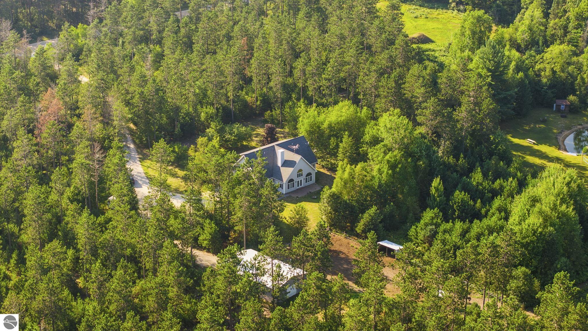 6061 Hodge Road