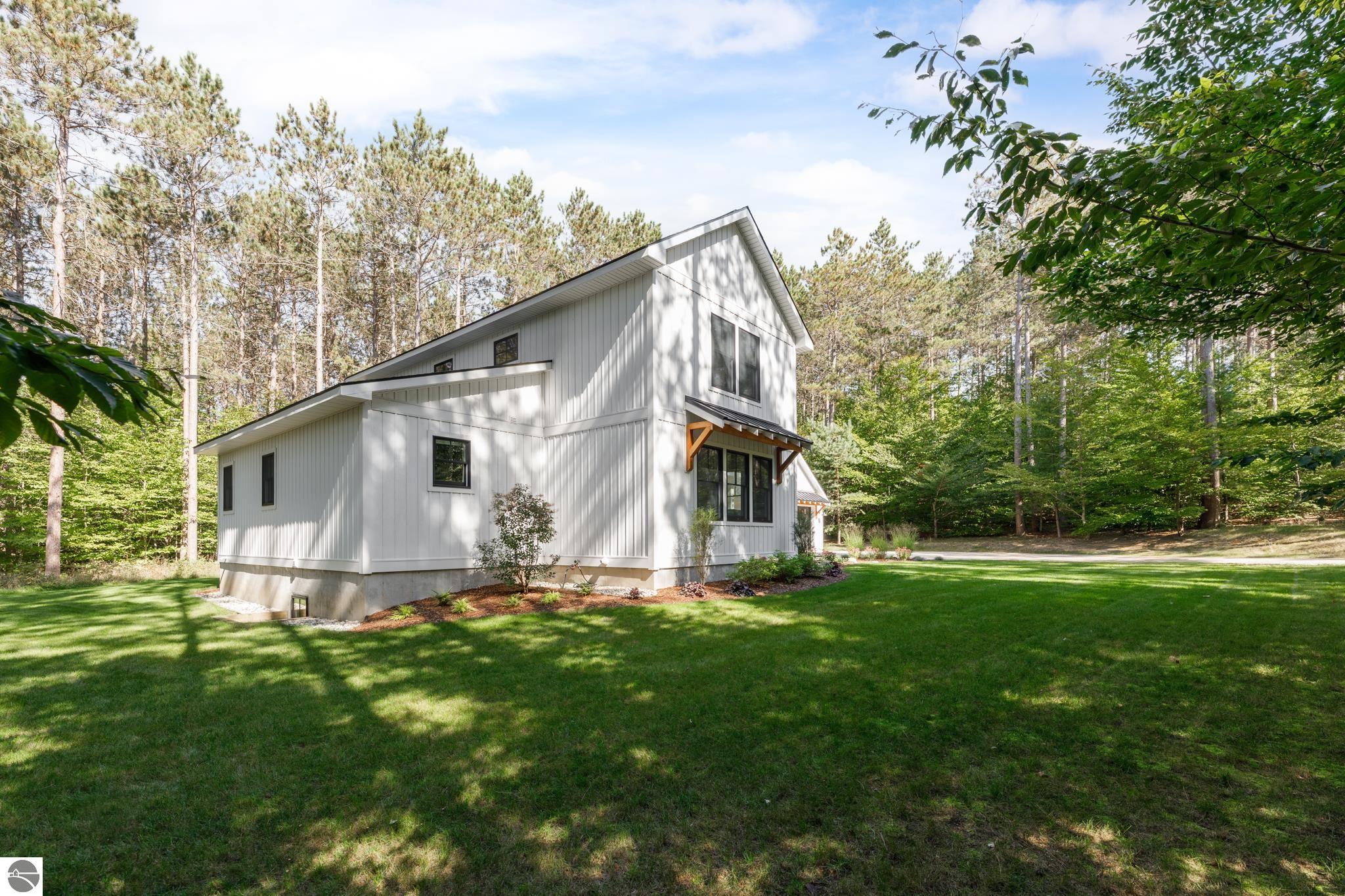 3980 W Timber Lane