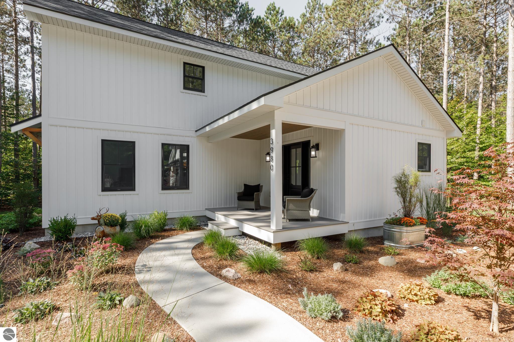 3980 W Timber Lane
