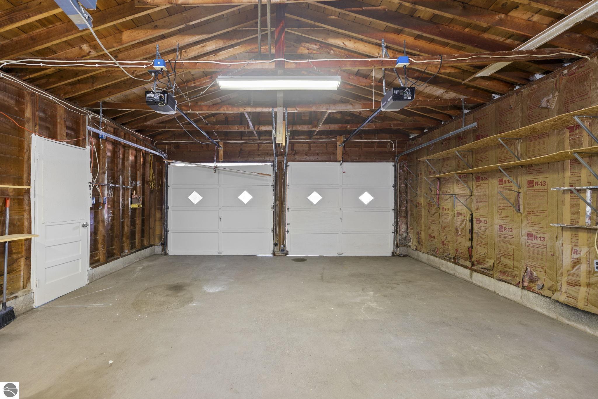 2128 Laura Drive