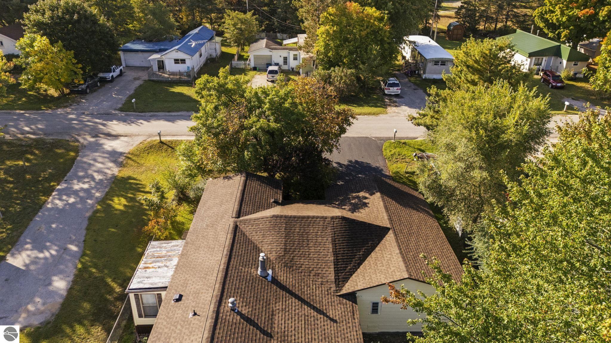 2128 Laura Drive