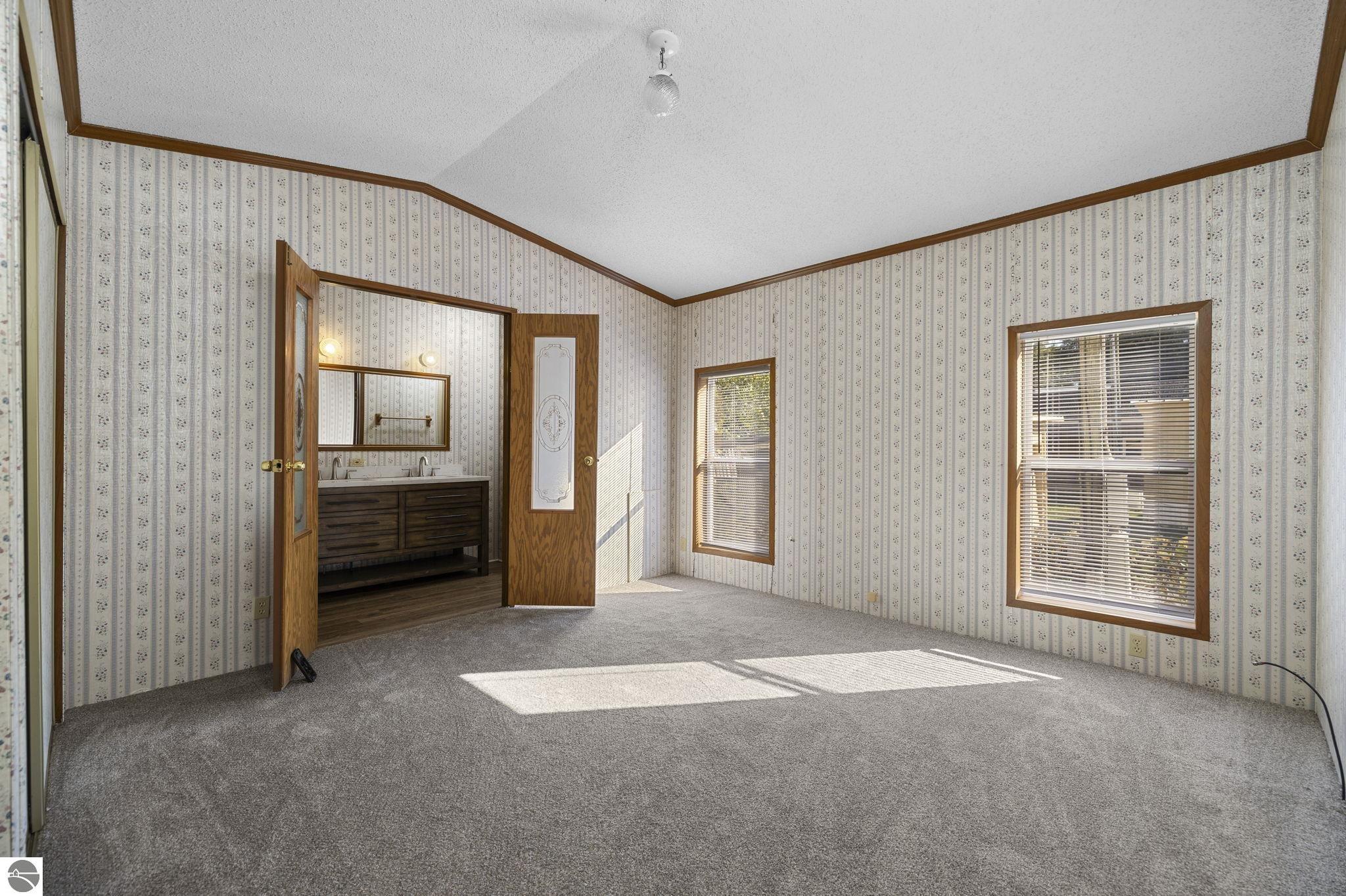2128 Laura Drive