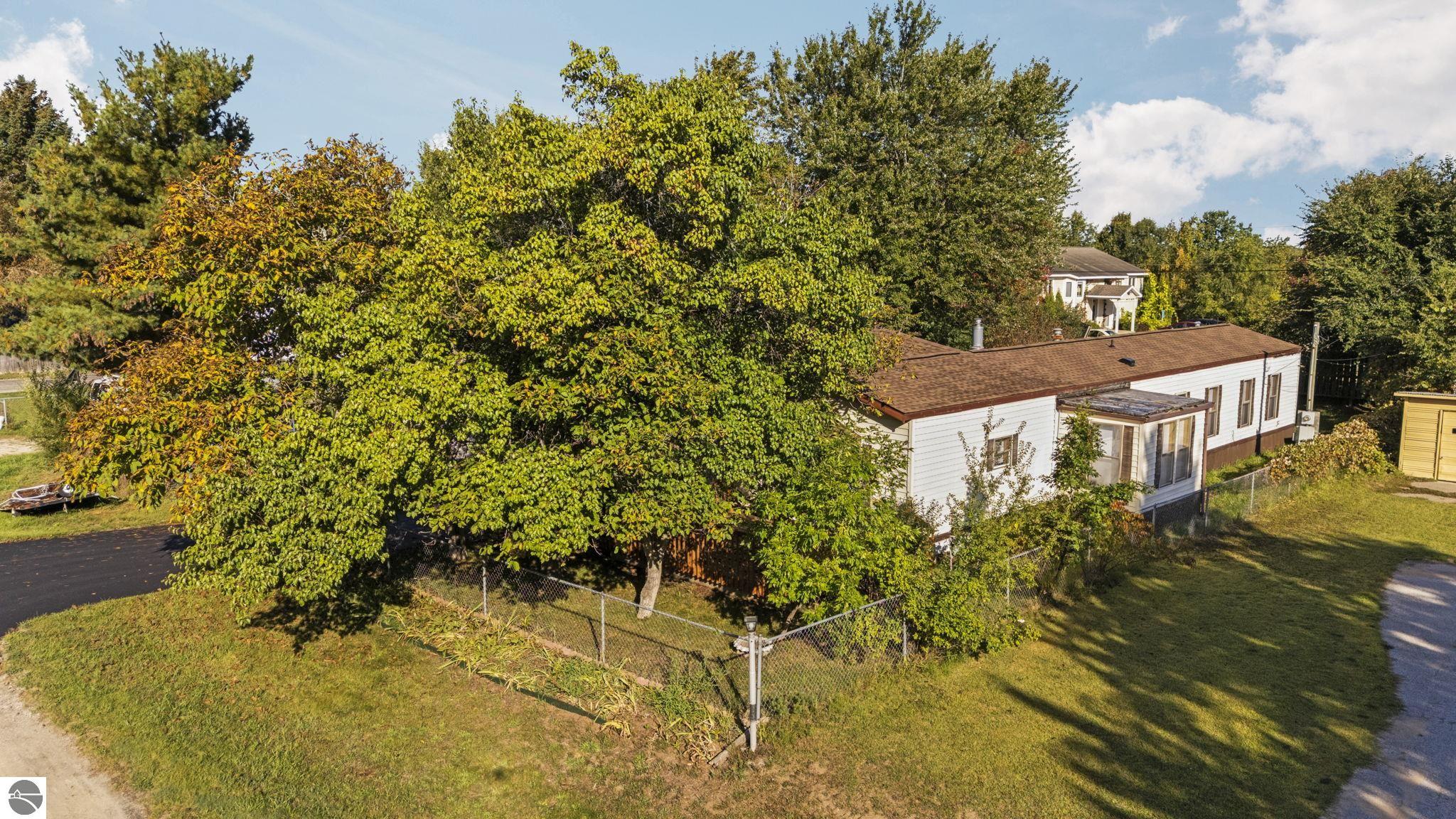 2128 Laura Drive
