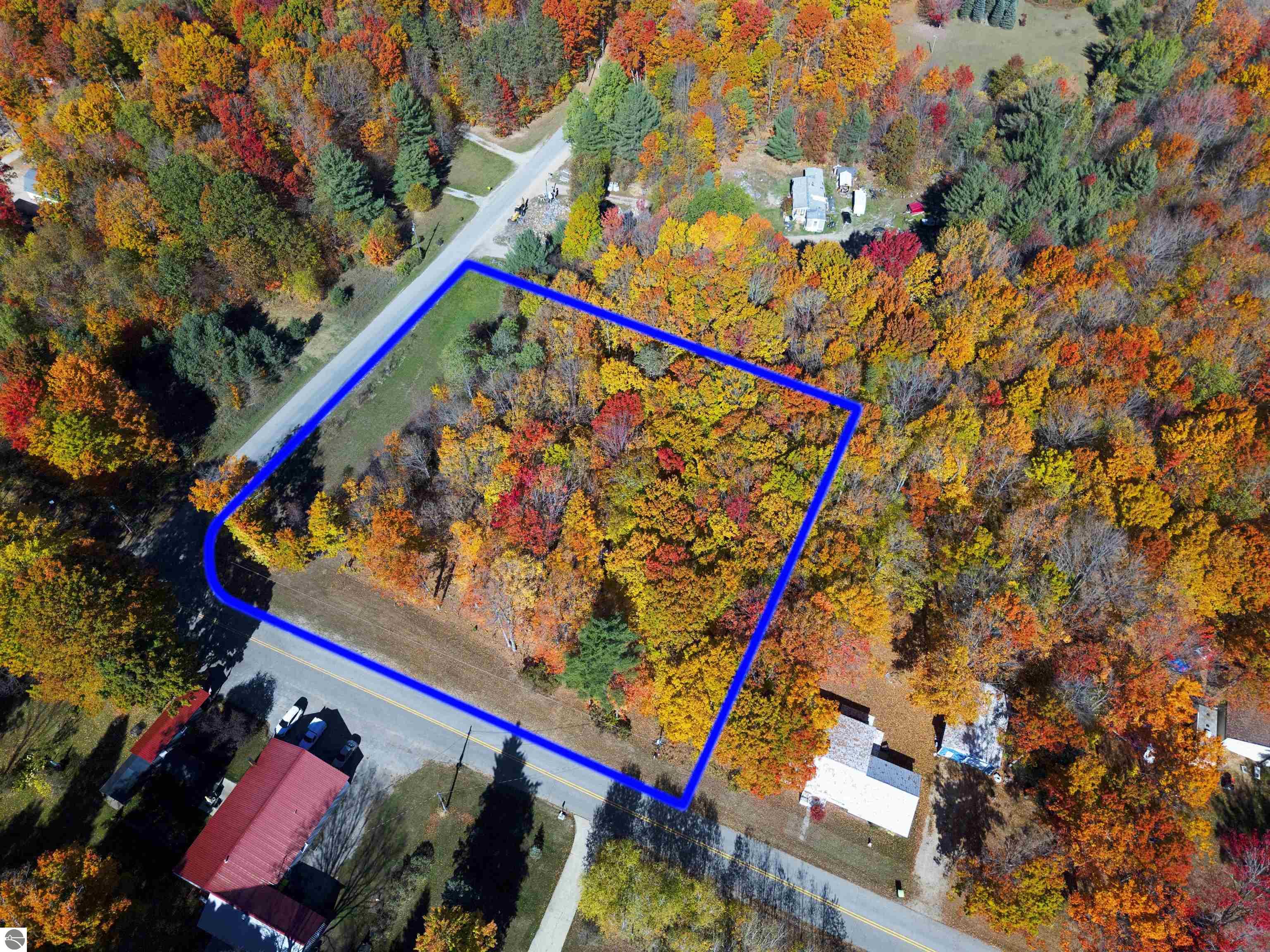 5038 NE East Shore Drive