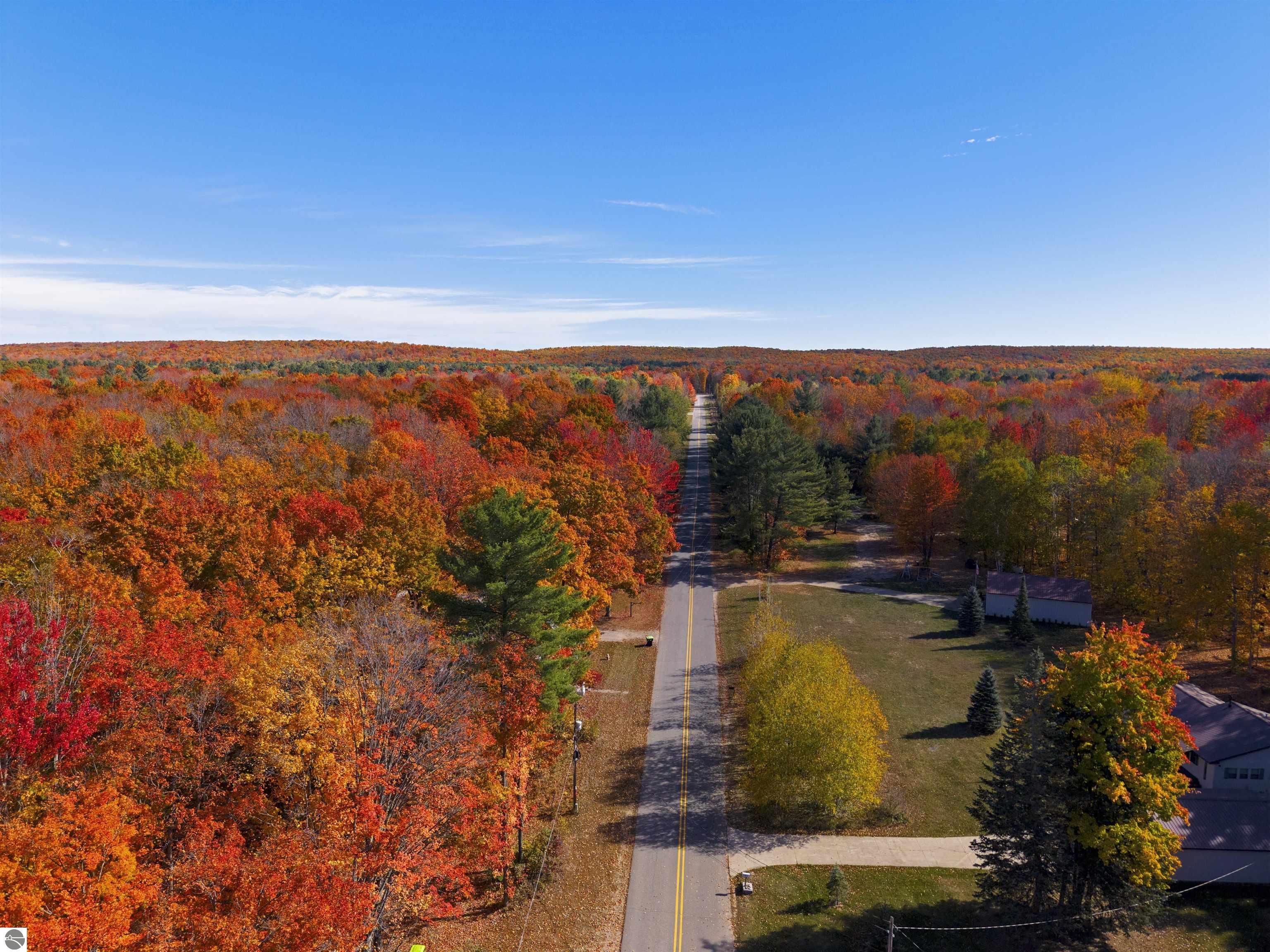 5038 NE East Shore Drive