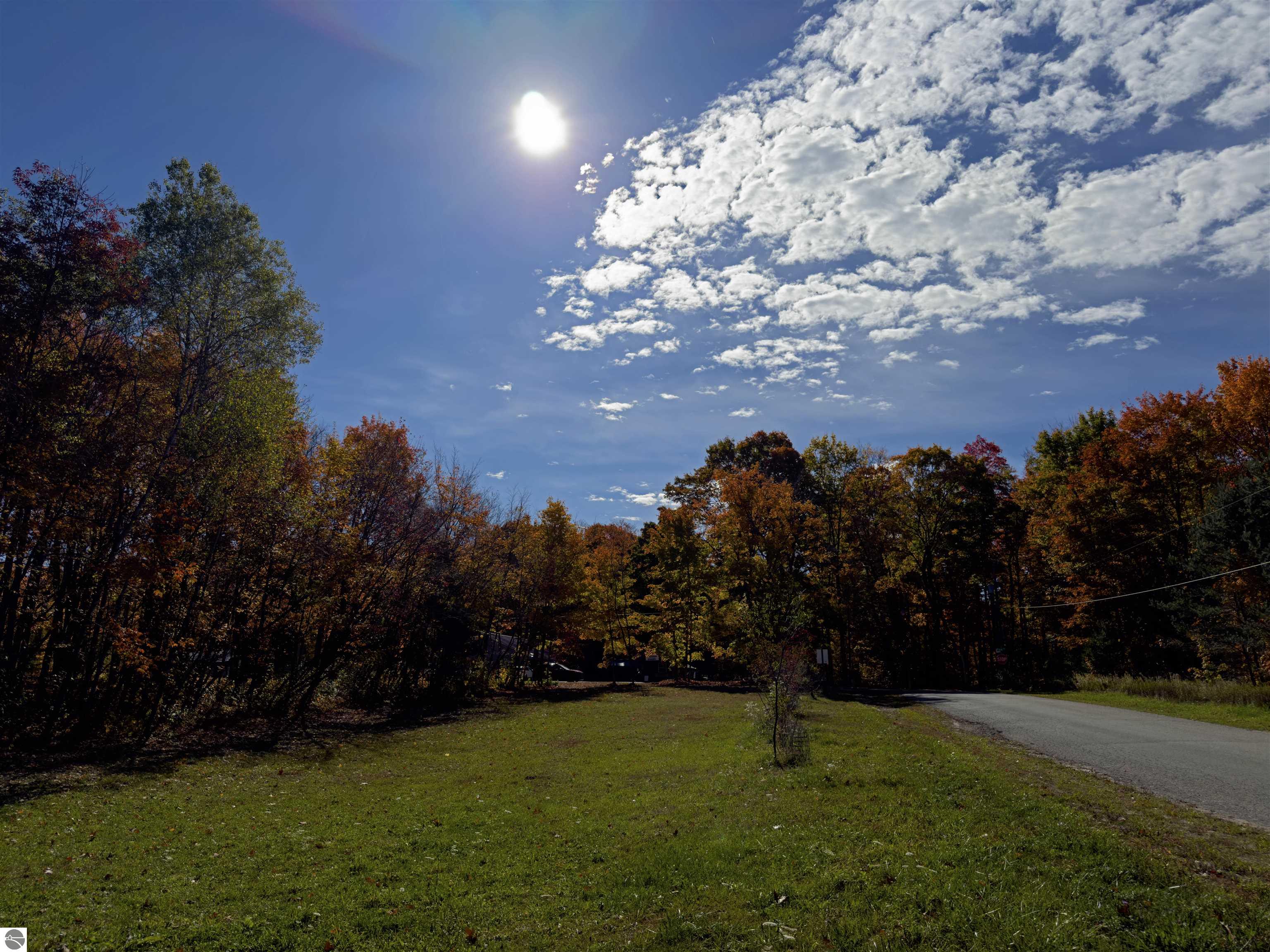 5038 NE East Shore Drive