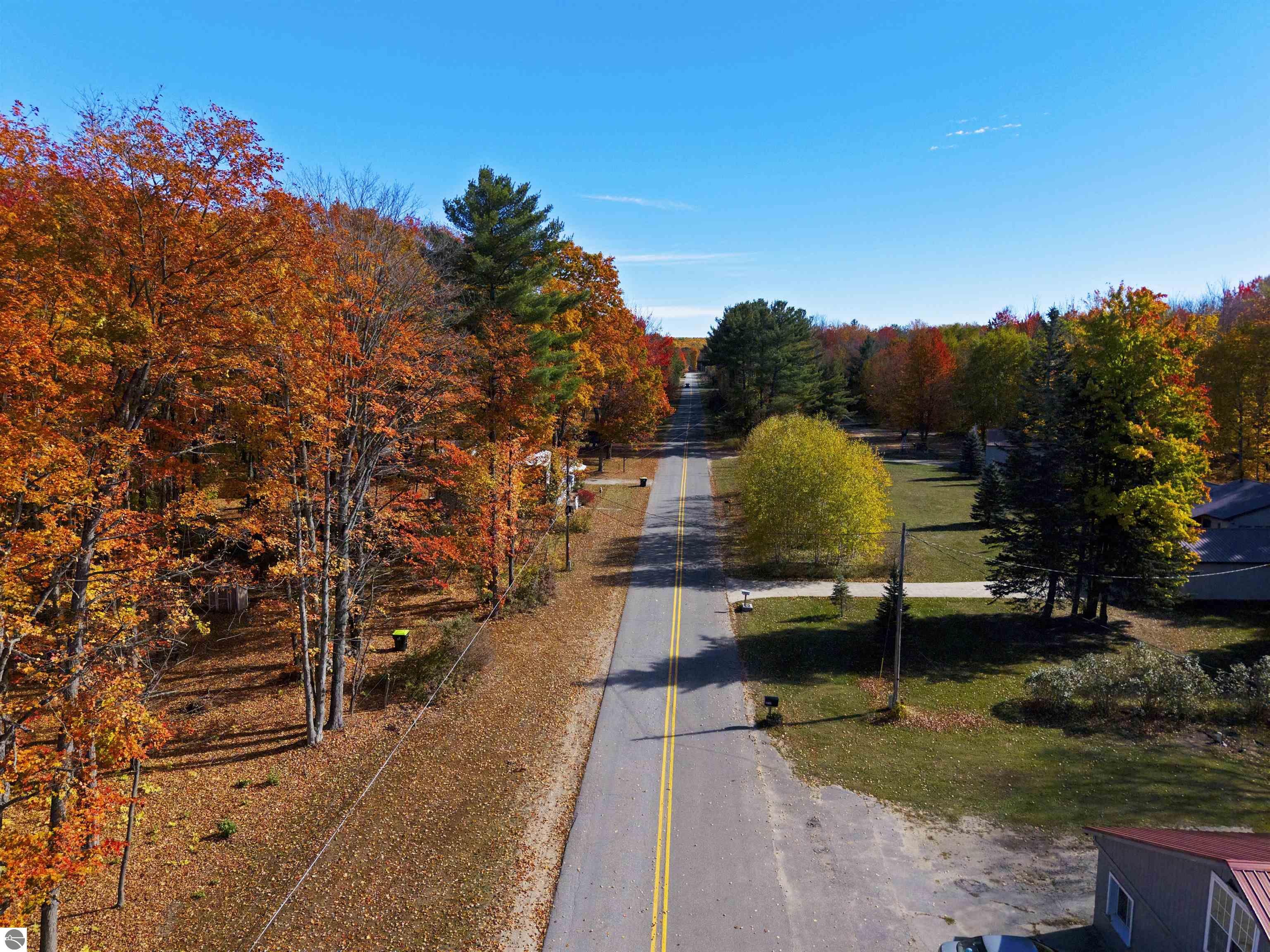 5038 NE East Shore Drive