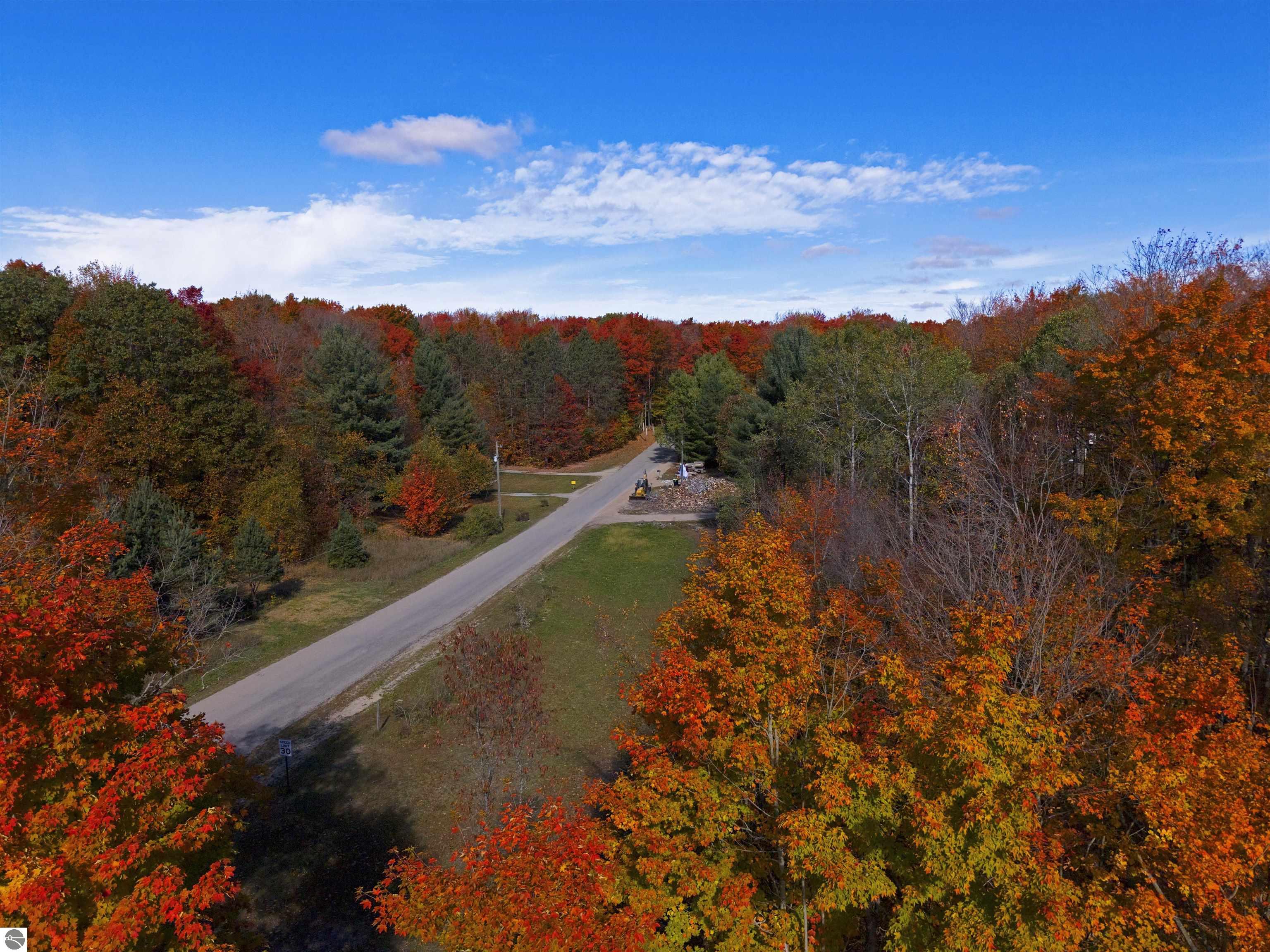 5038 NE East Shore Drive