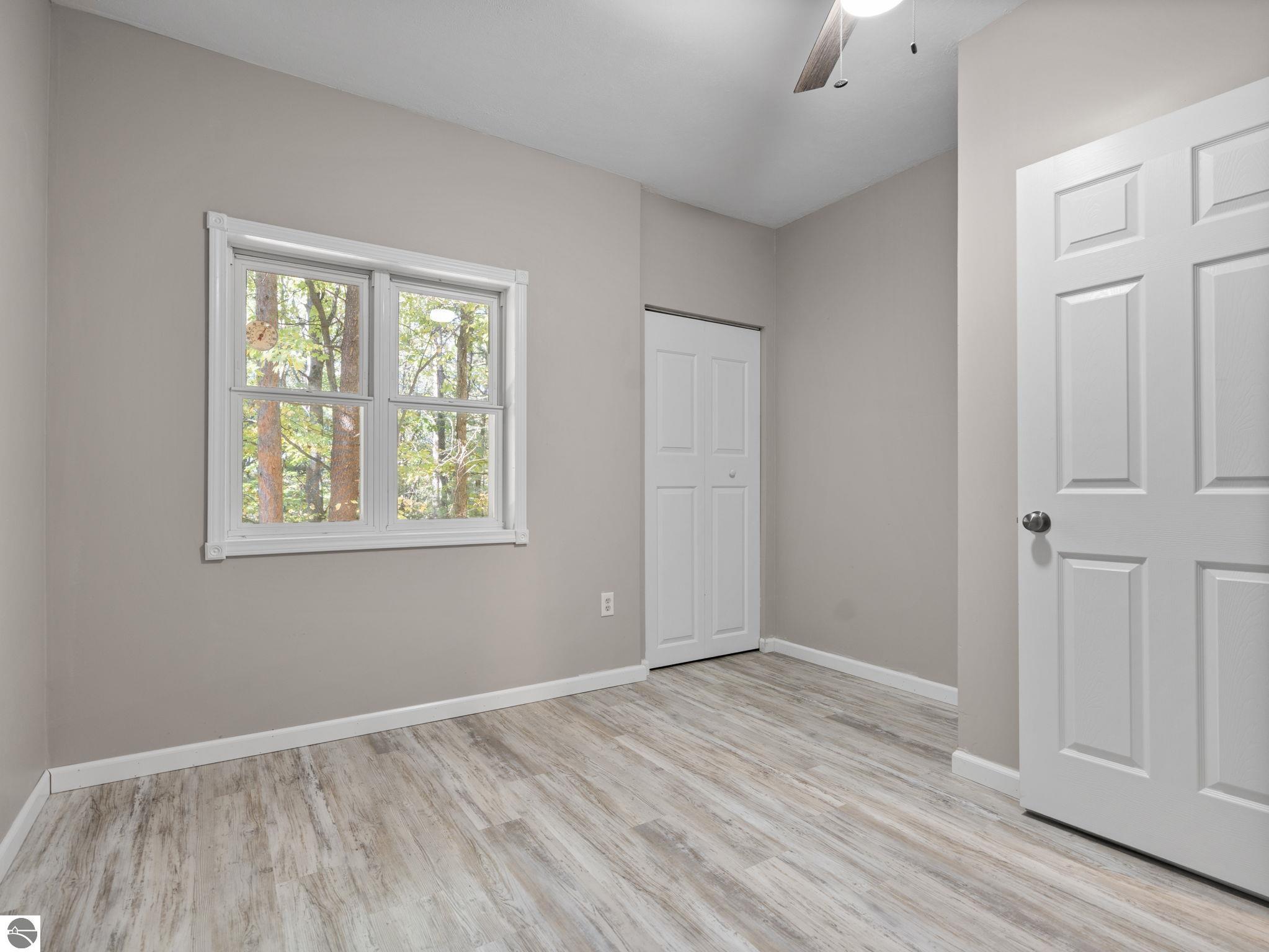 4033 Sherwood Forest Drive