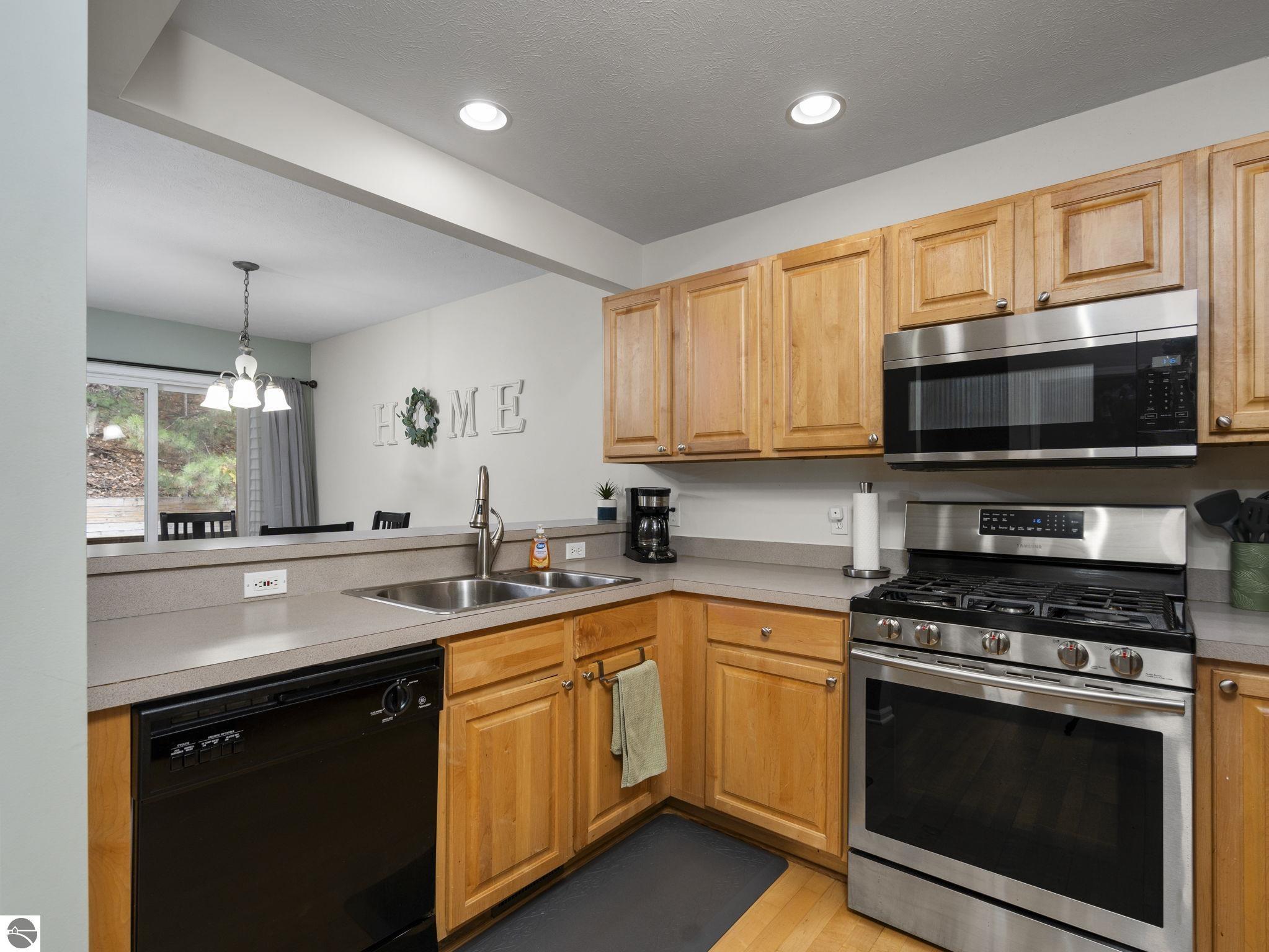 3948 Sherwood Forest Drive