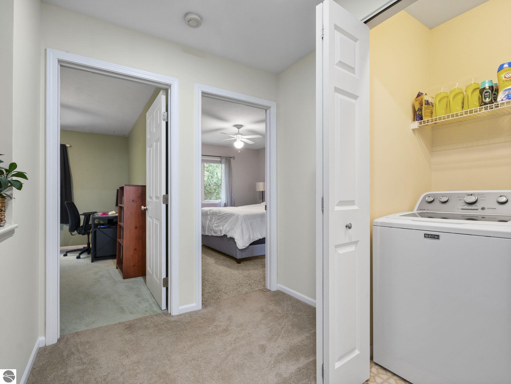 3948 Sherwood Forest Drive