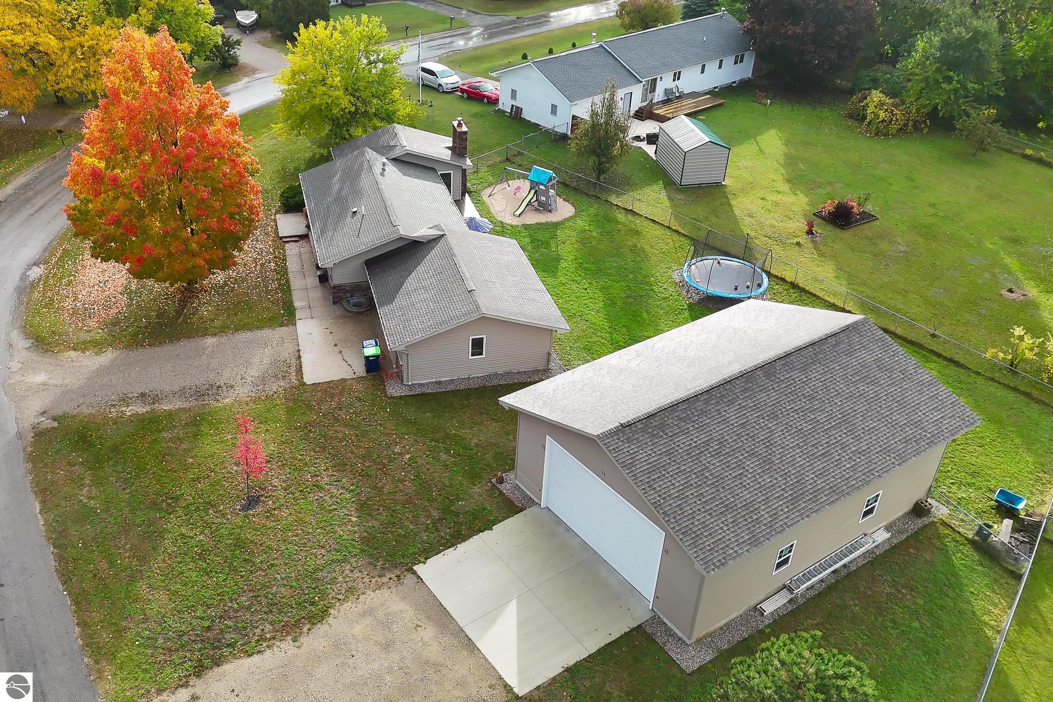 3093 Horseshoe Drive
