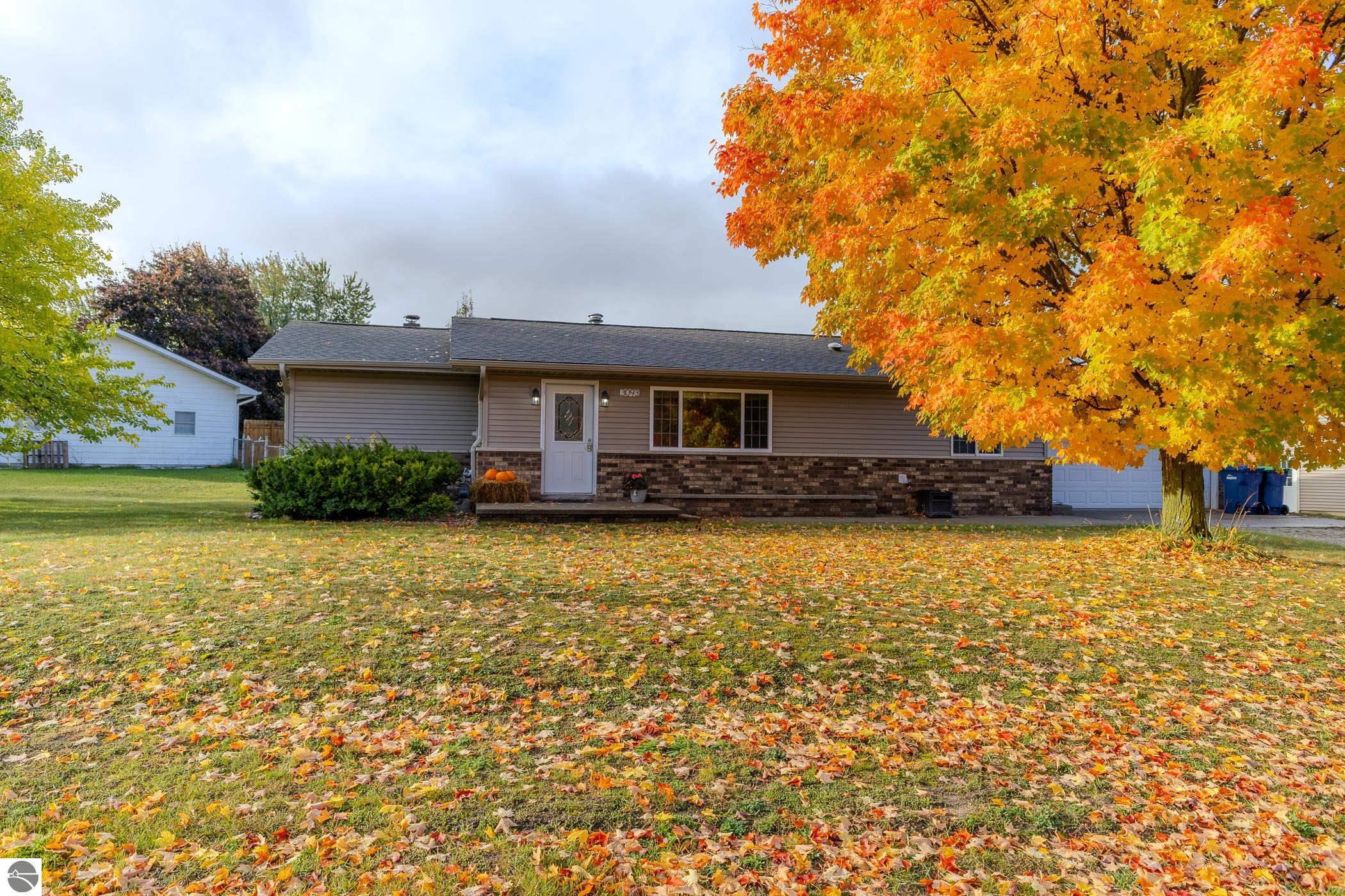 3093 Horseshoe Drive