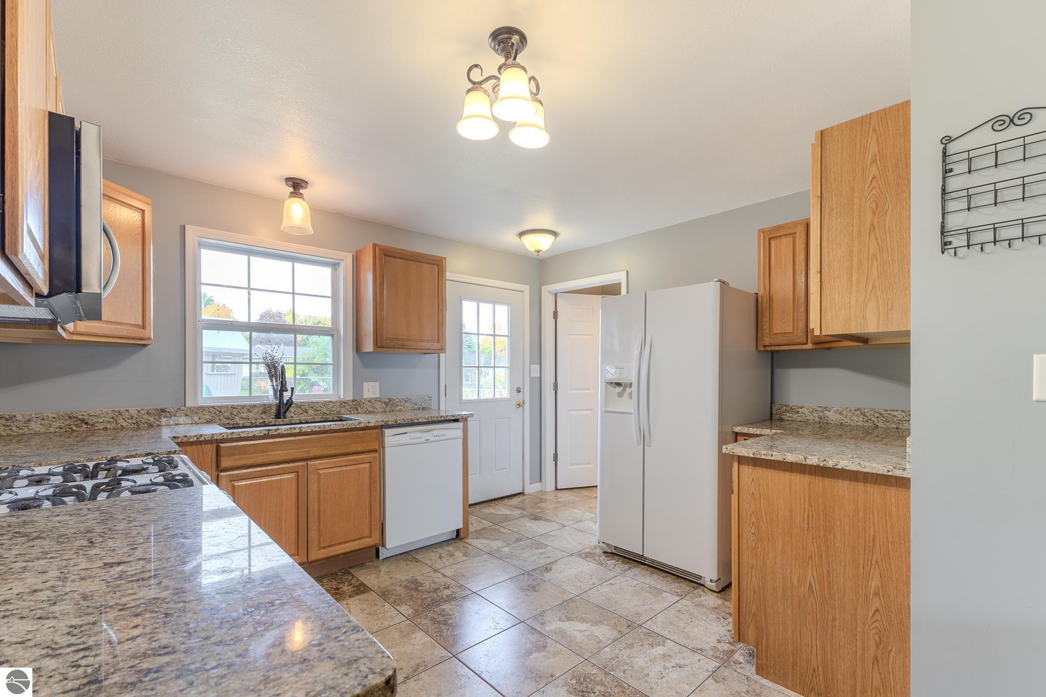 3093 Horseshoe Drive