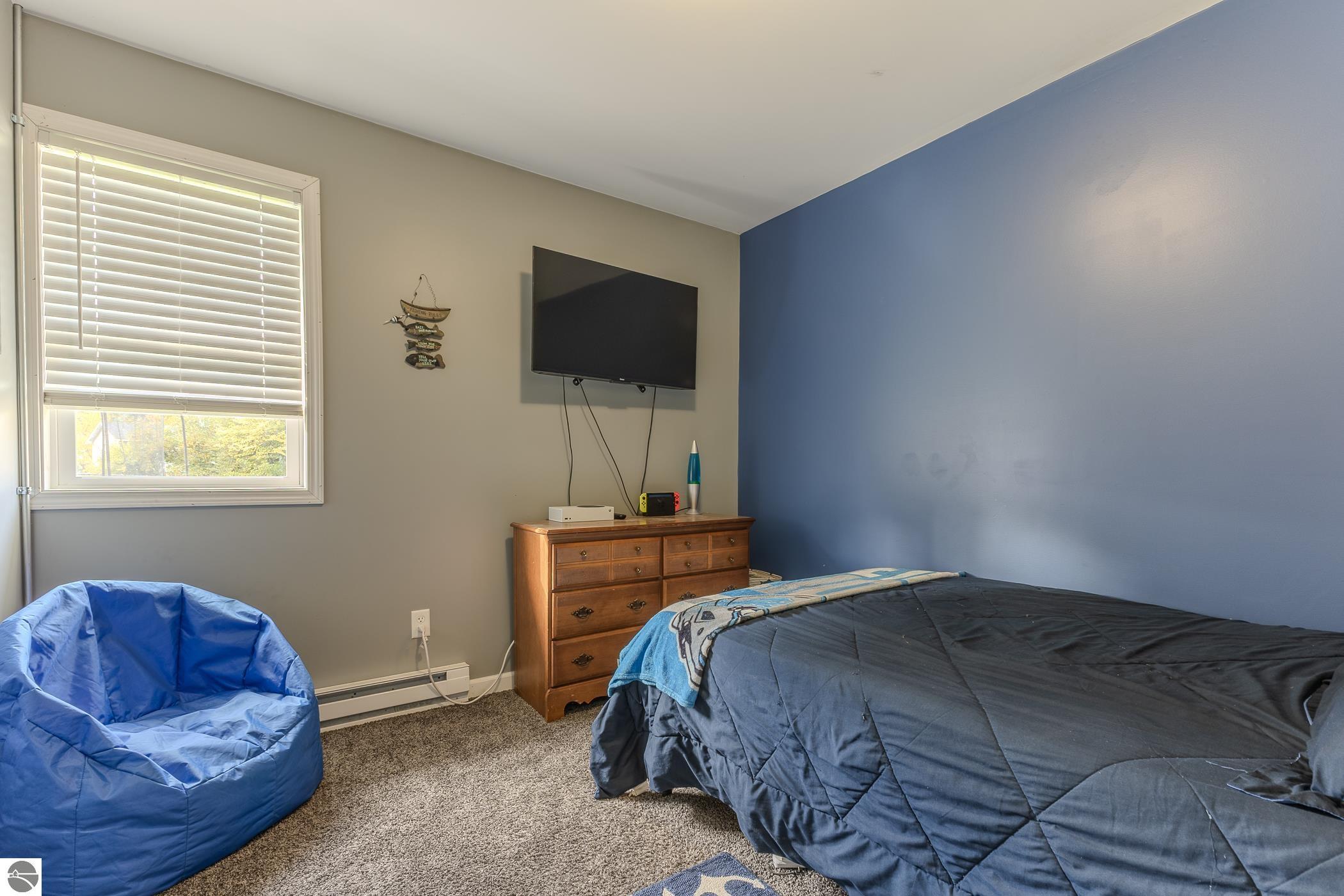 3093 Horseshoe Drive