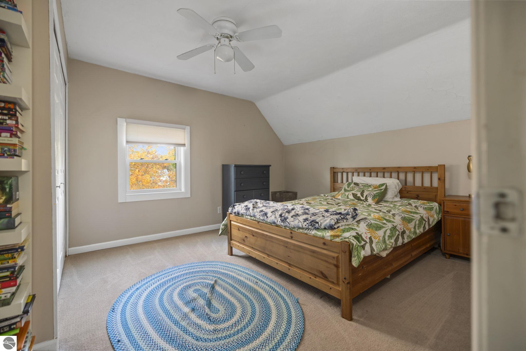 221 W Fifteenth Street