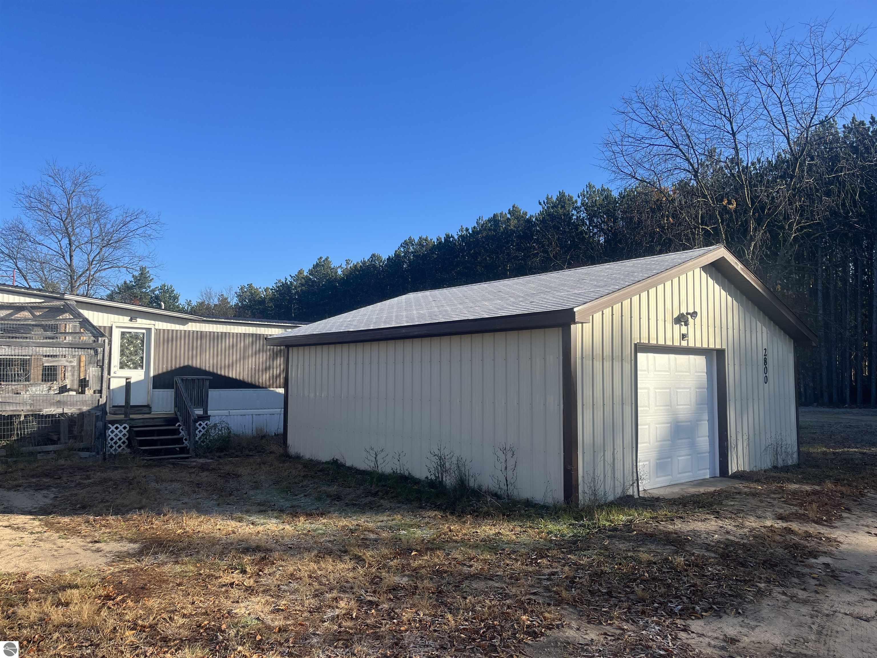2800 Bonfire Trail