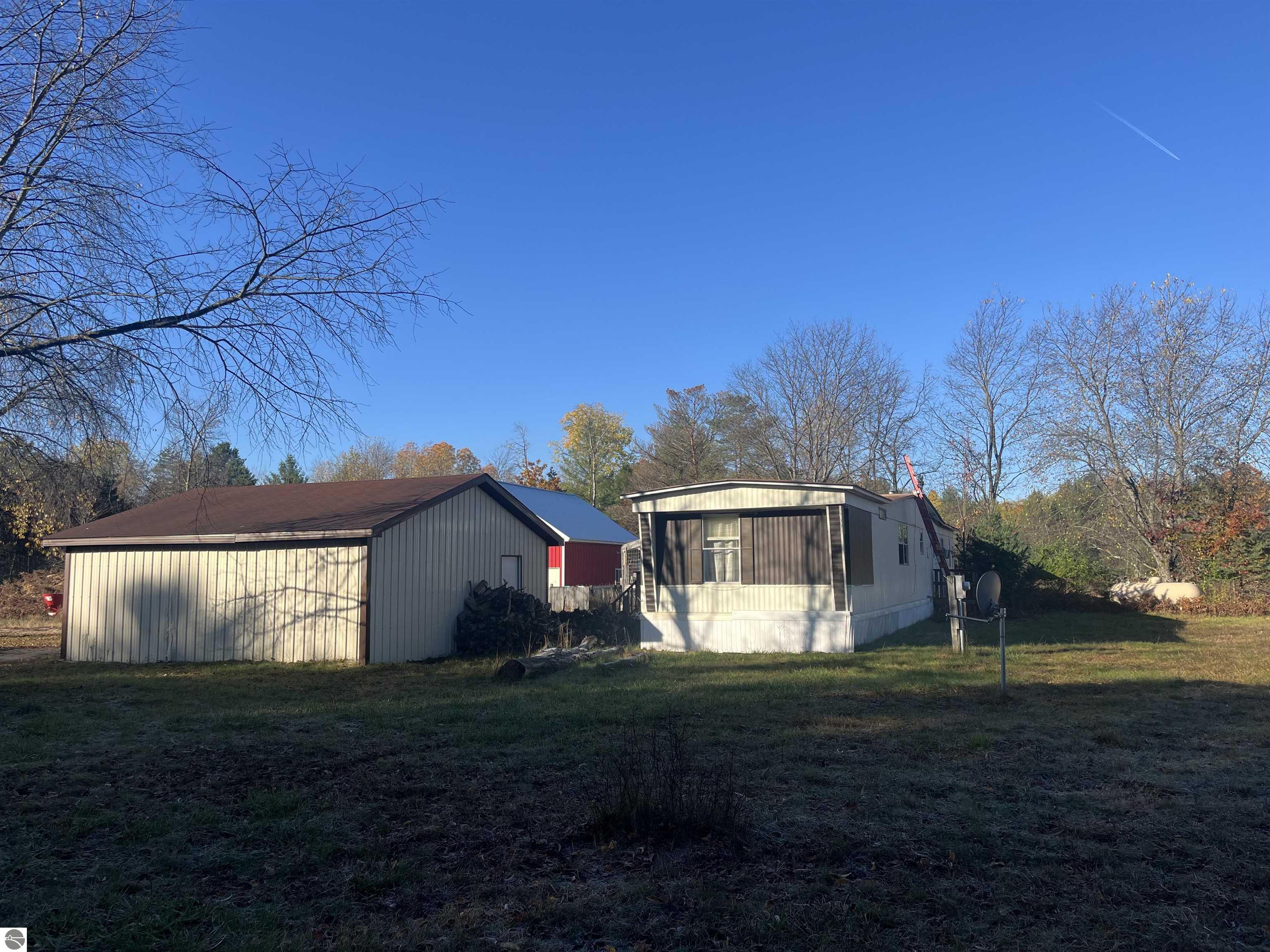 2800 Bonfire Trail