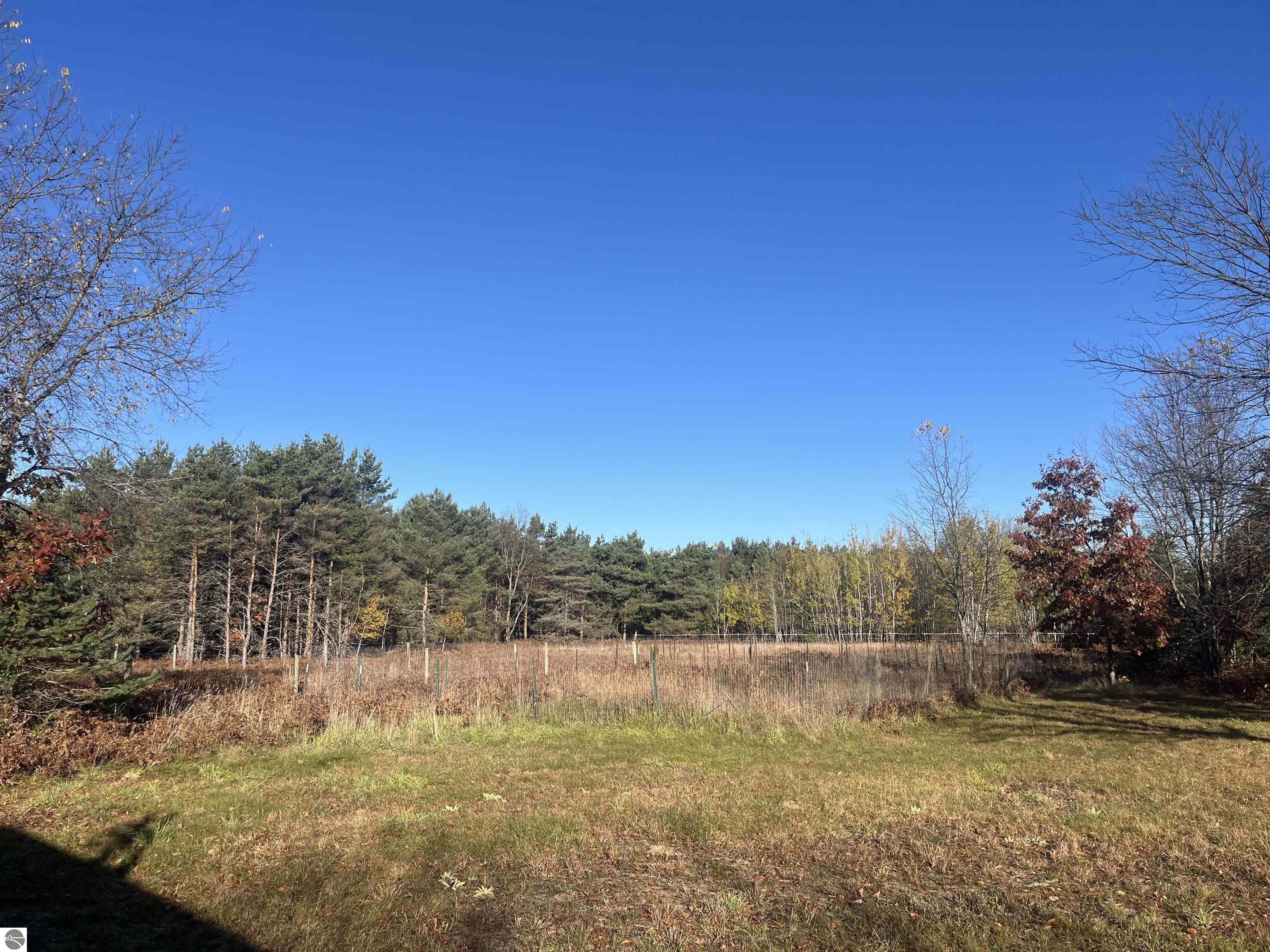2800 Bonfire Trail