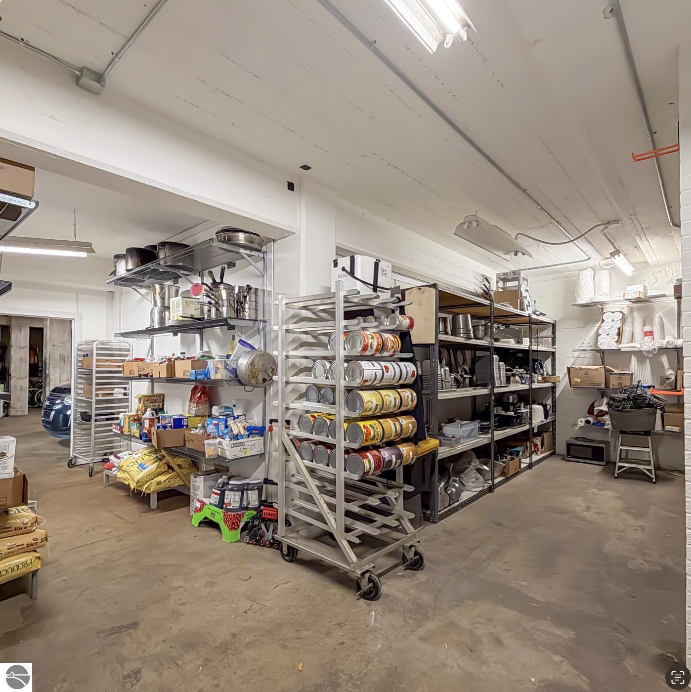 436 W Front Street