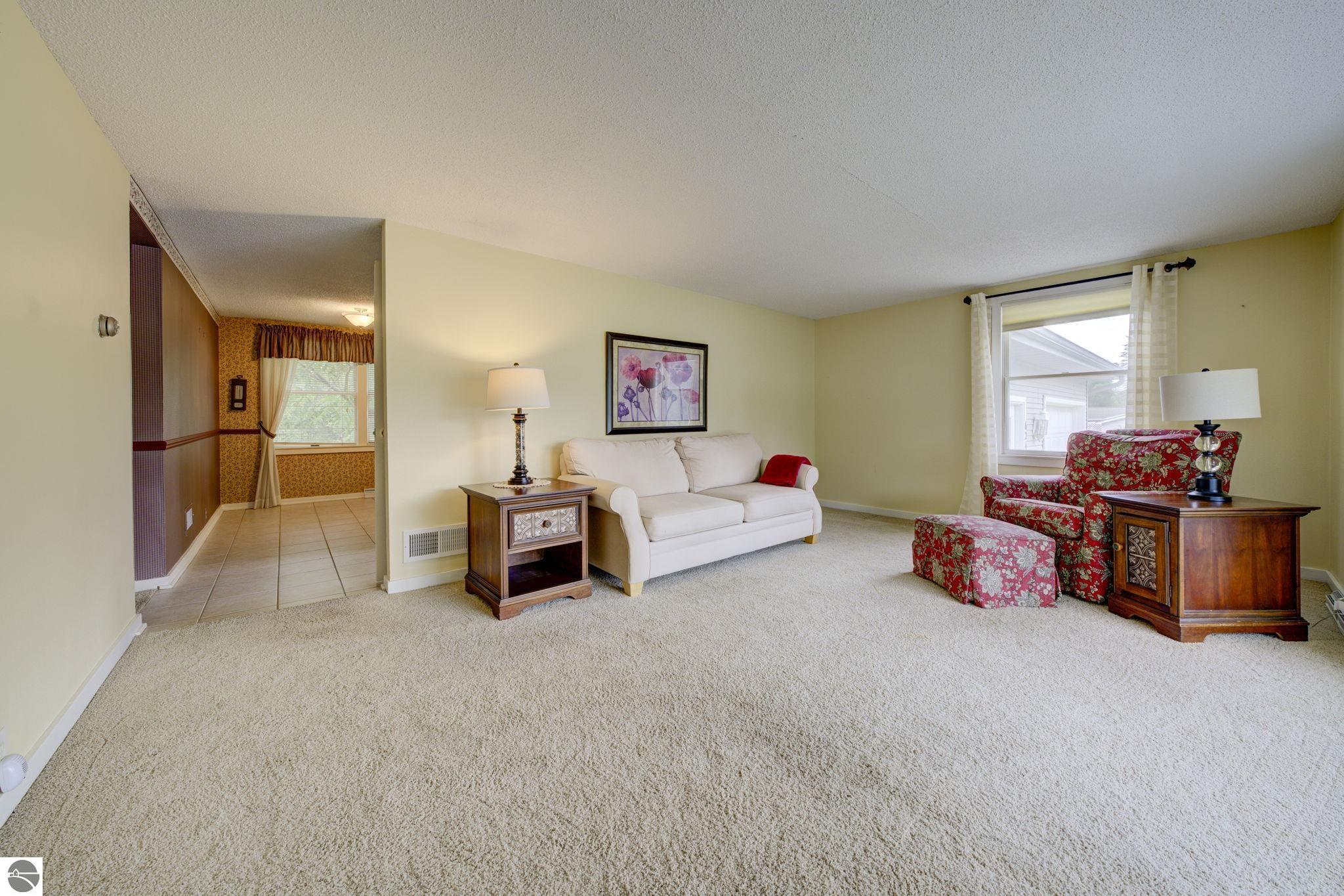 624 Fenton Street