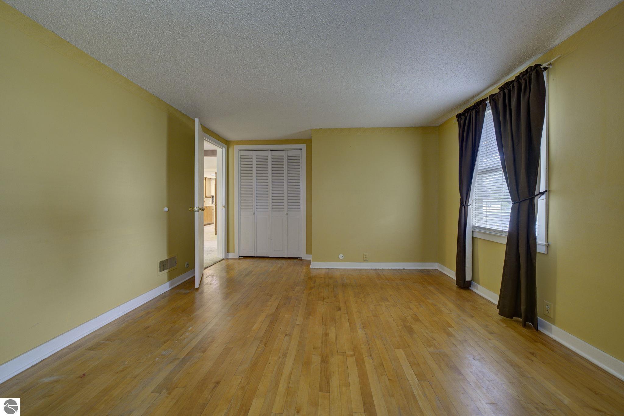 624 Fenton Street