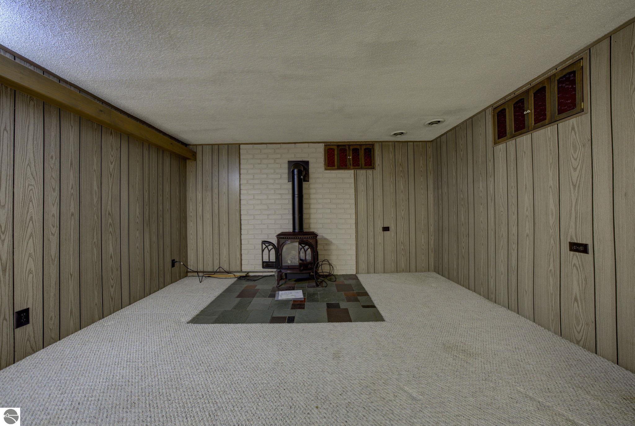 624 Fenton Street