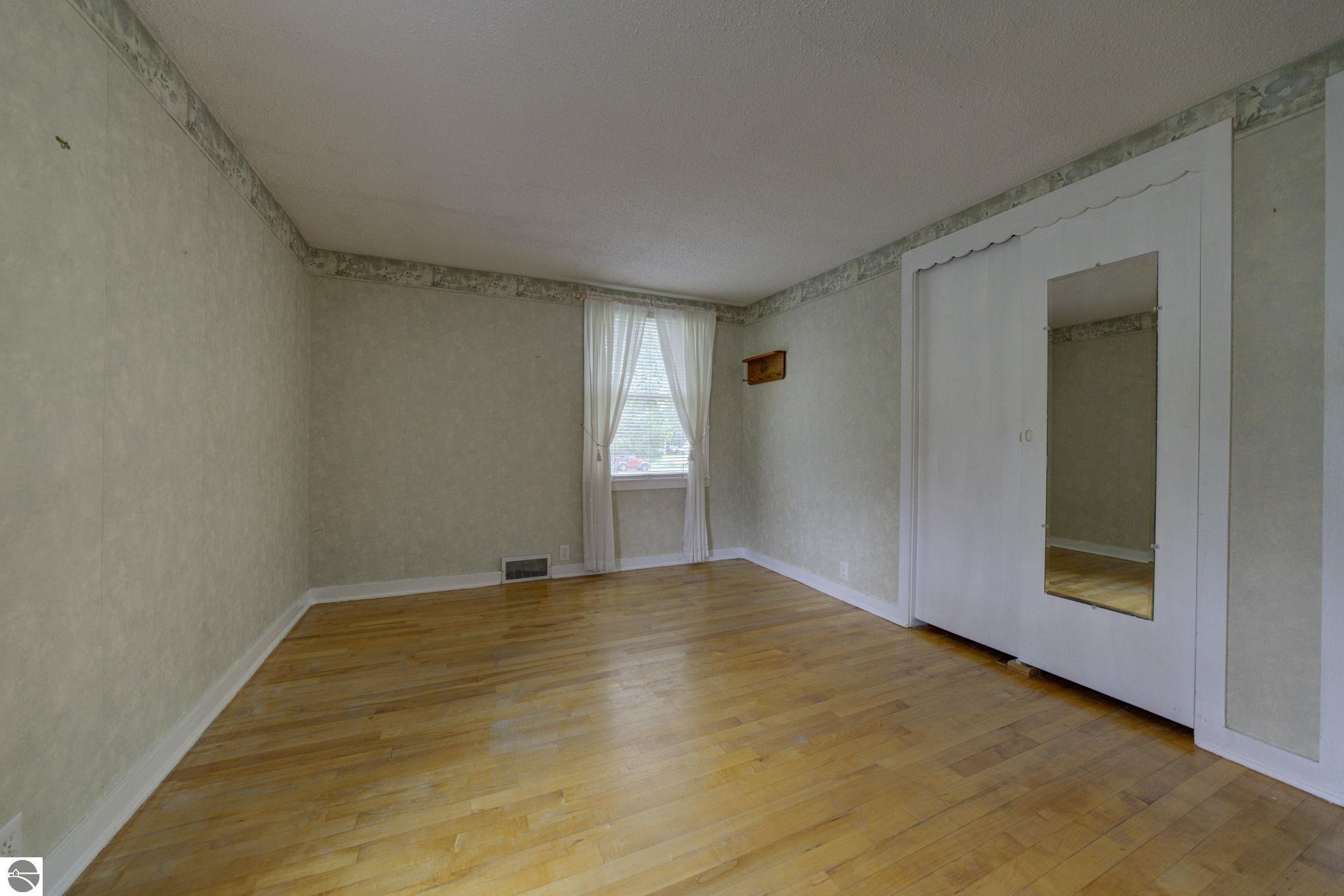 624 Fenton Street