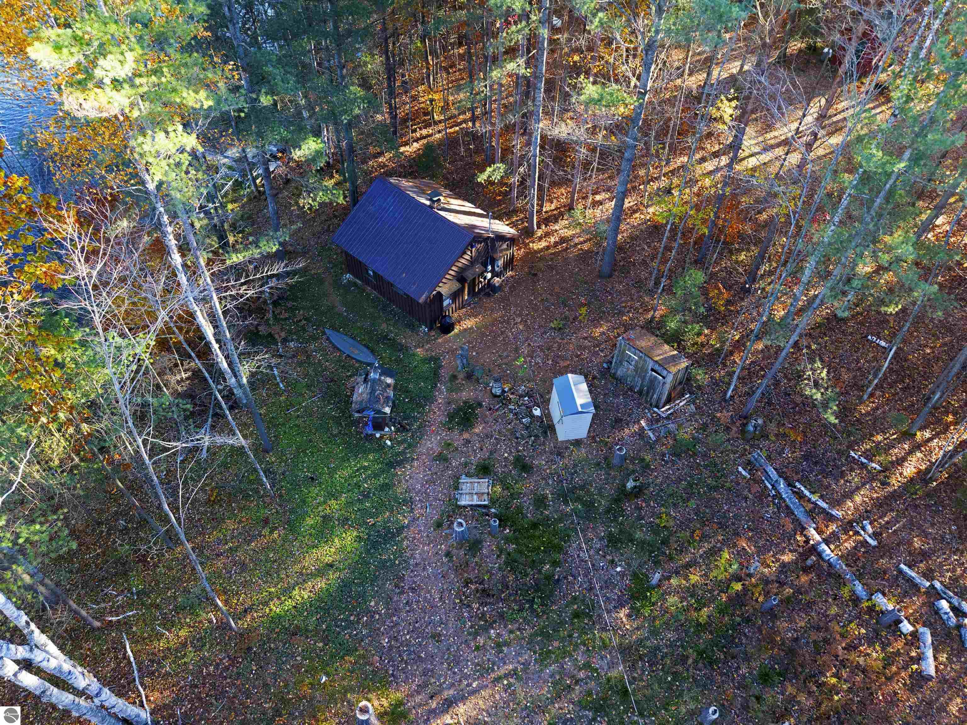6320 Woodland Drive NE
