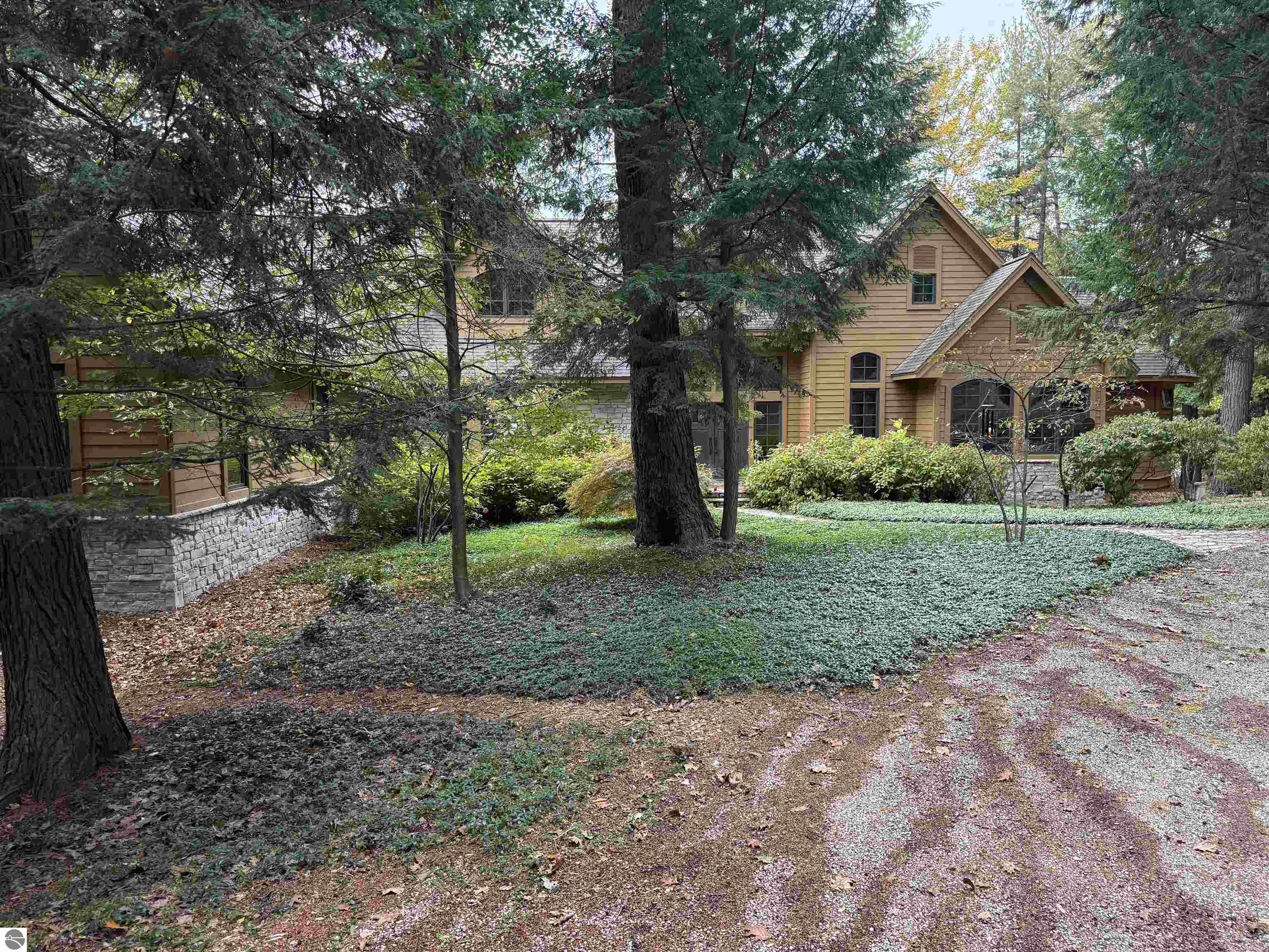 8489 Timbers Trail