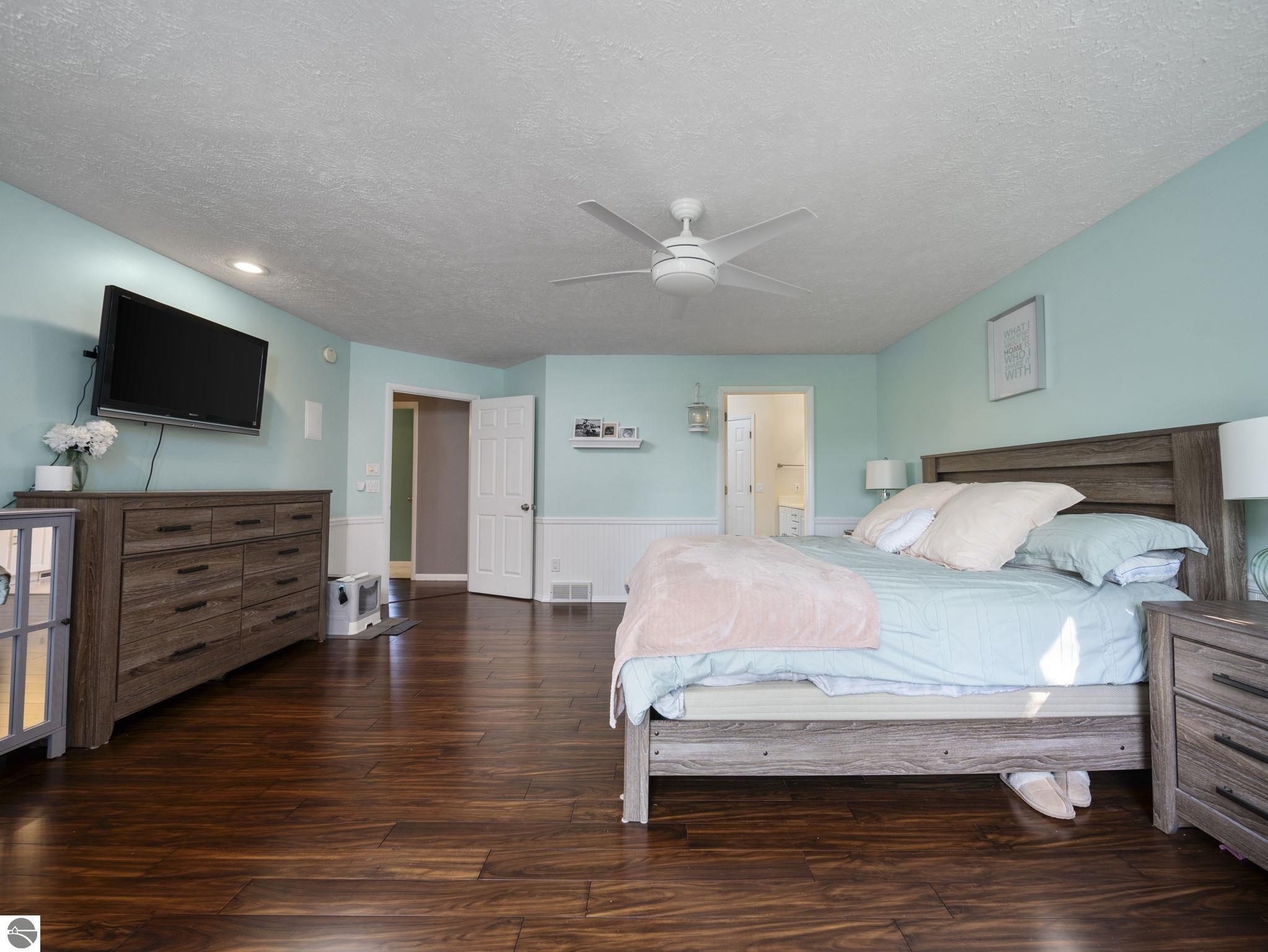 3934 Hidden Creek