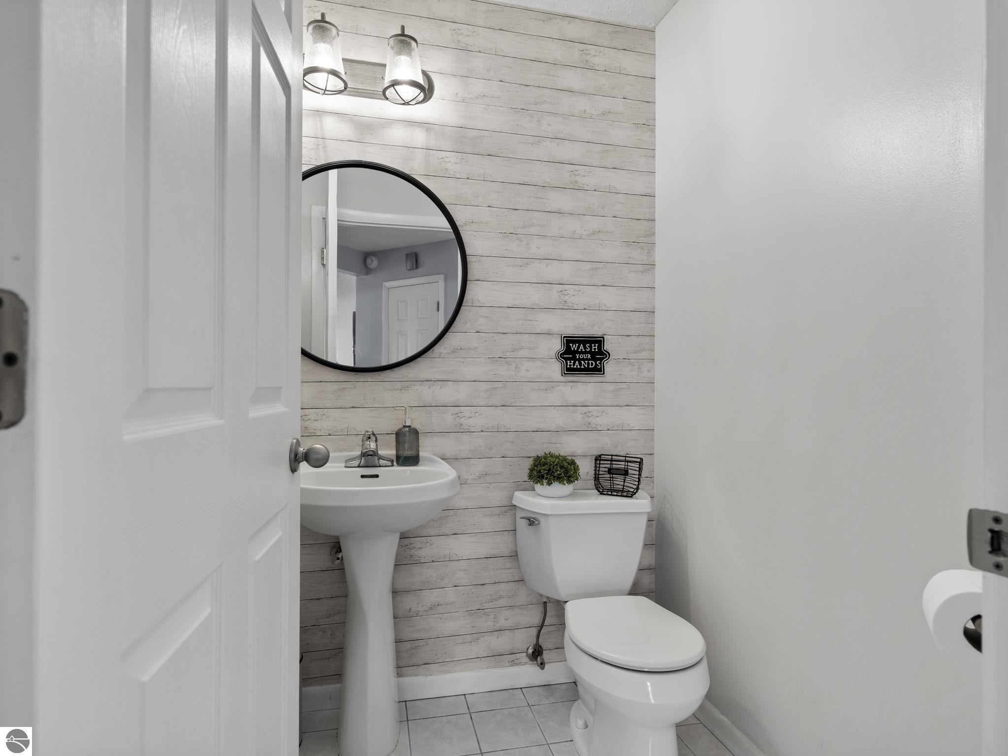 3934 Hidden Creek