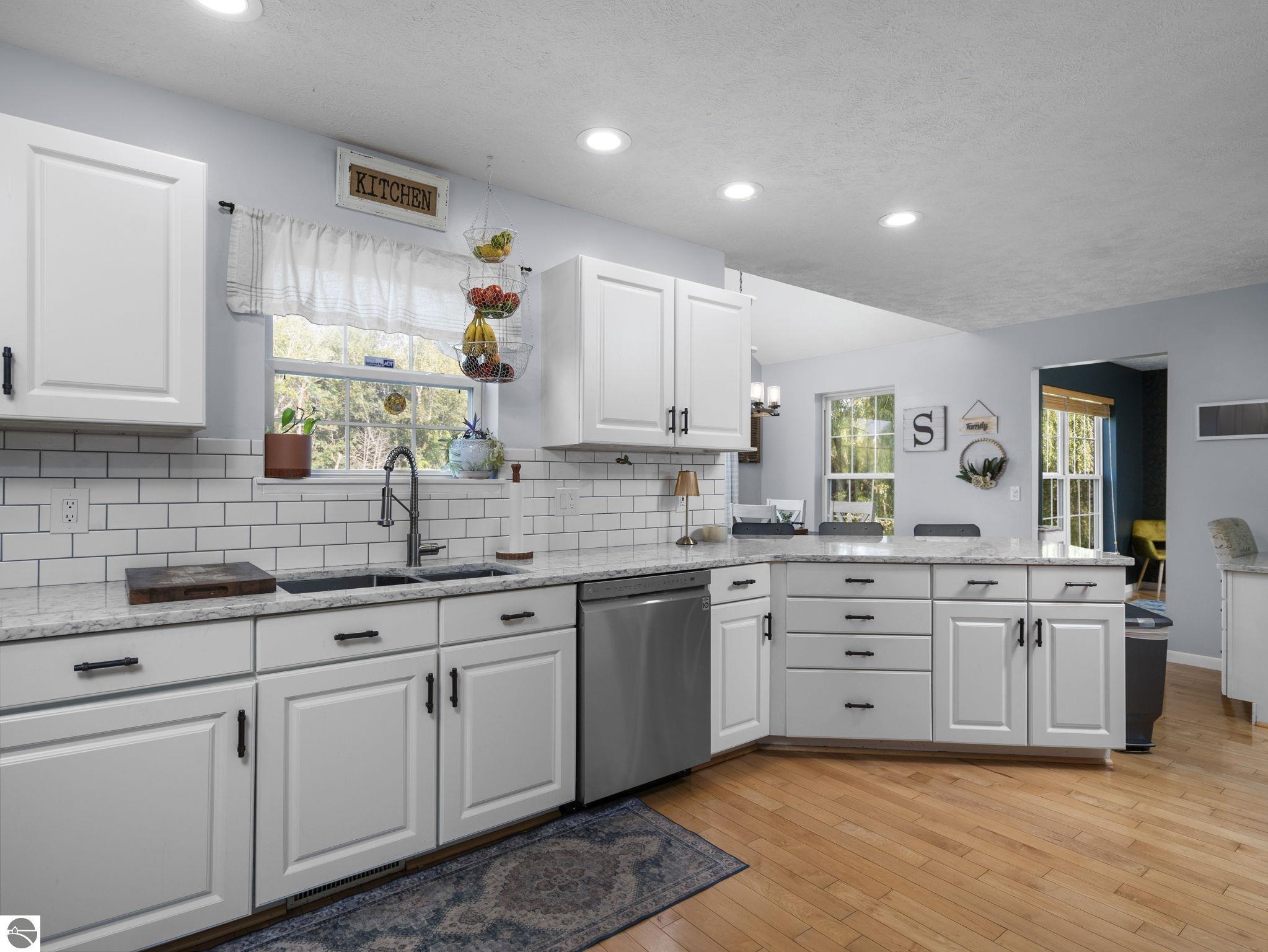 3934 Hidden Creek