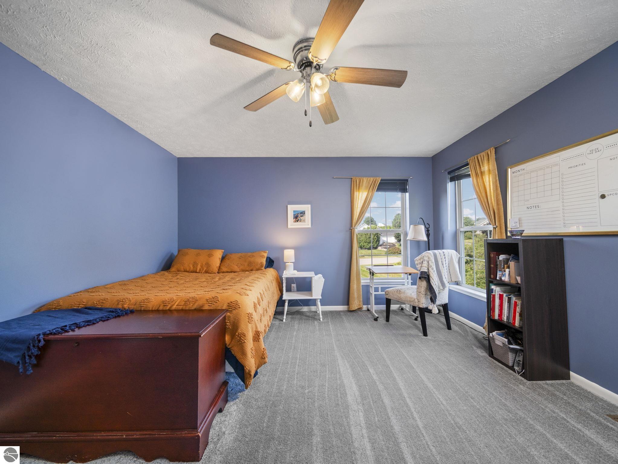 3934 Hidden Creek