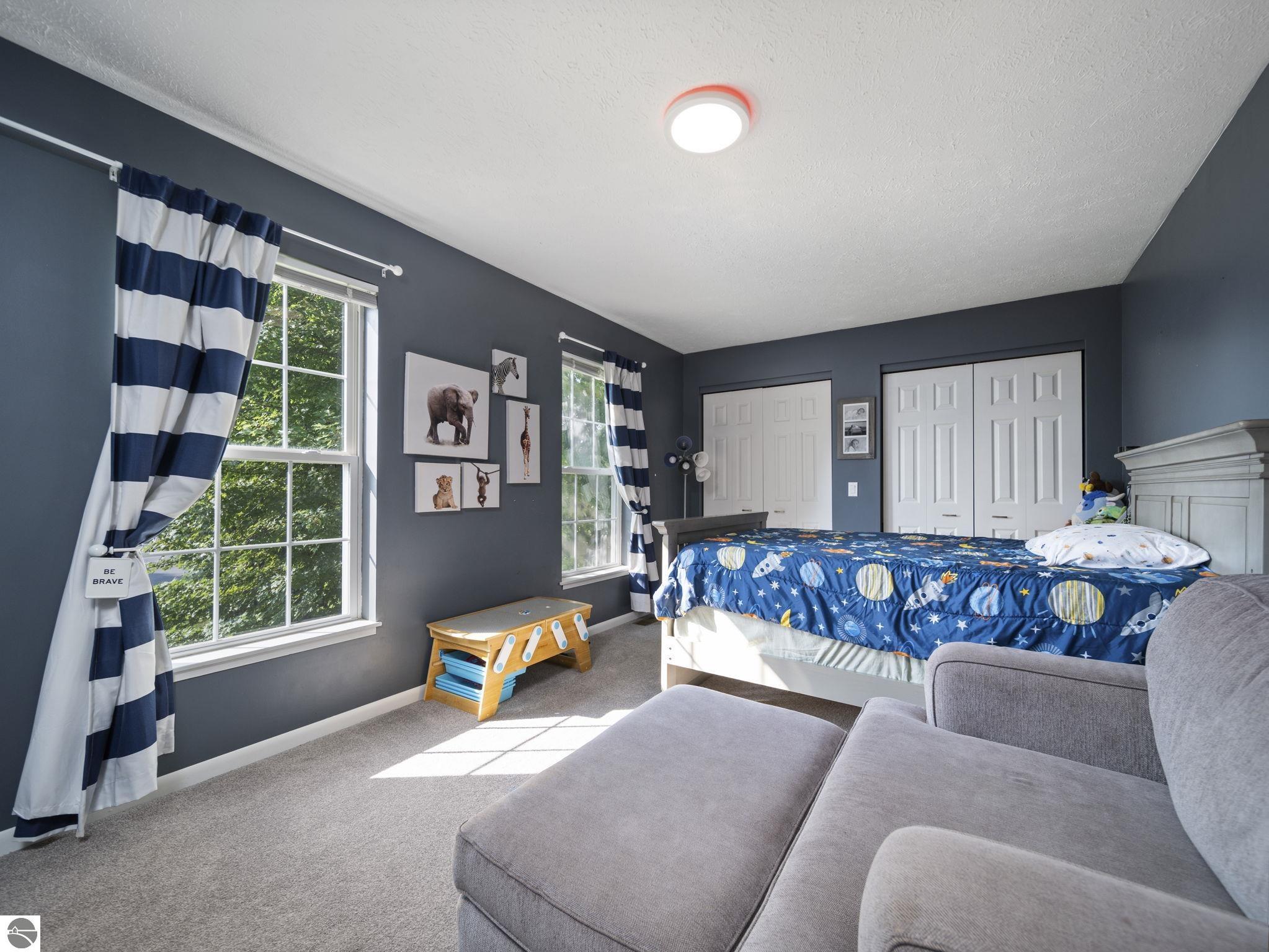 3934 Hidden Creek